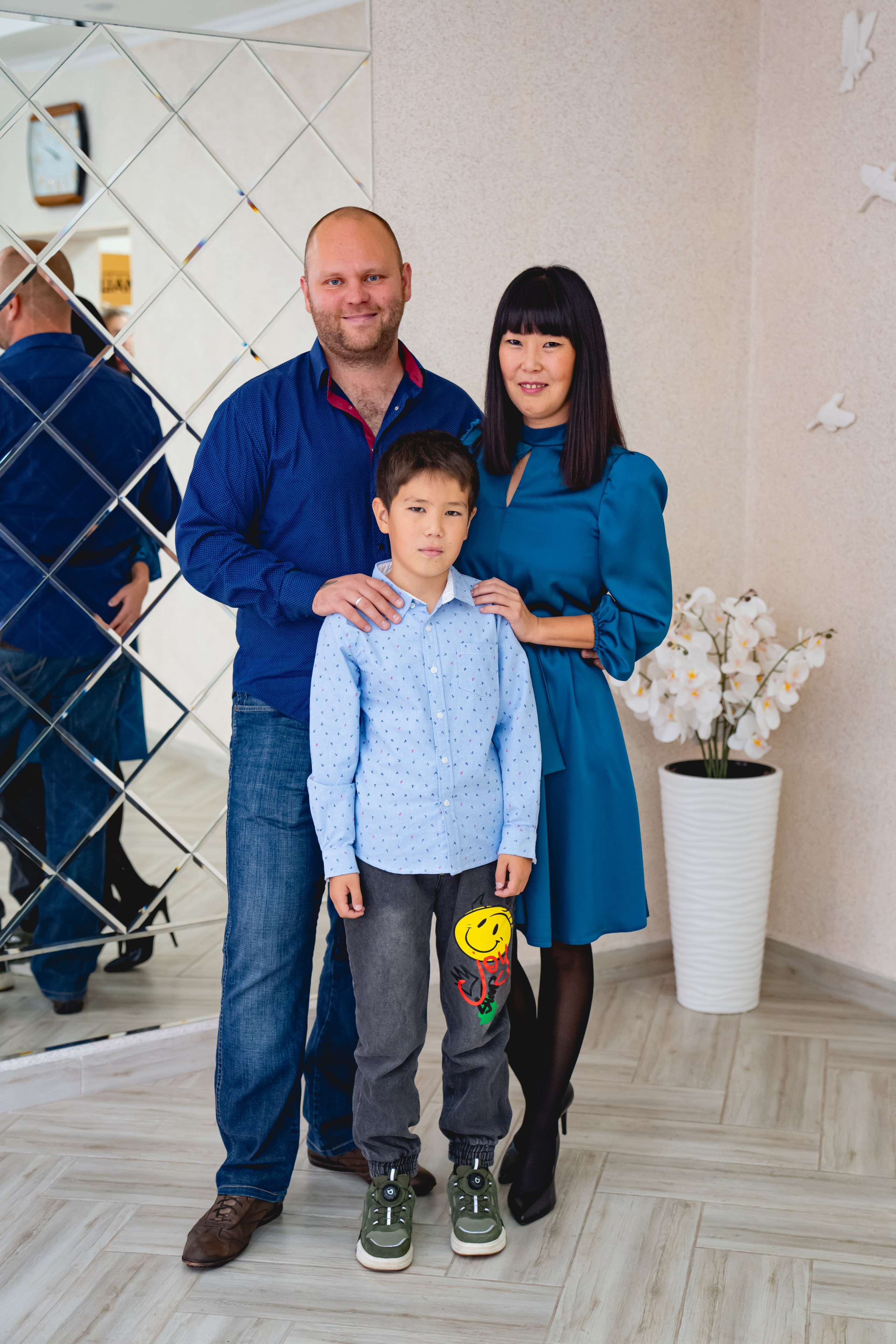 Осенняя Свадьба 2024. Занимаюсь профессиональной фотографией и живу рядом с Байкалом. Работаю в разных жанрах