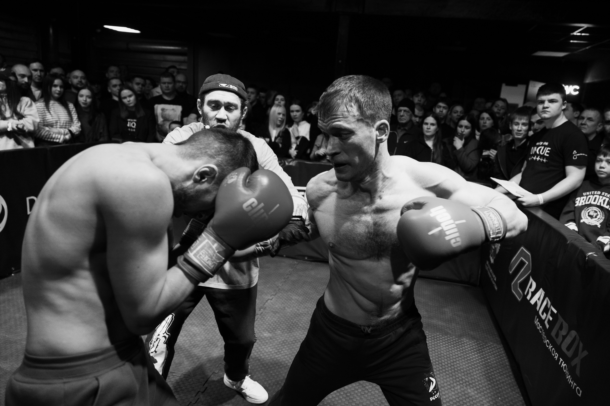 REAL PUNCHER 6. Портретный и репортажный фотограф в Казани Максим Сипачев