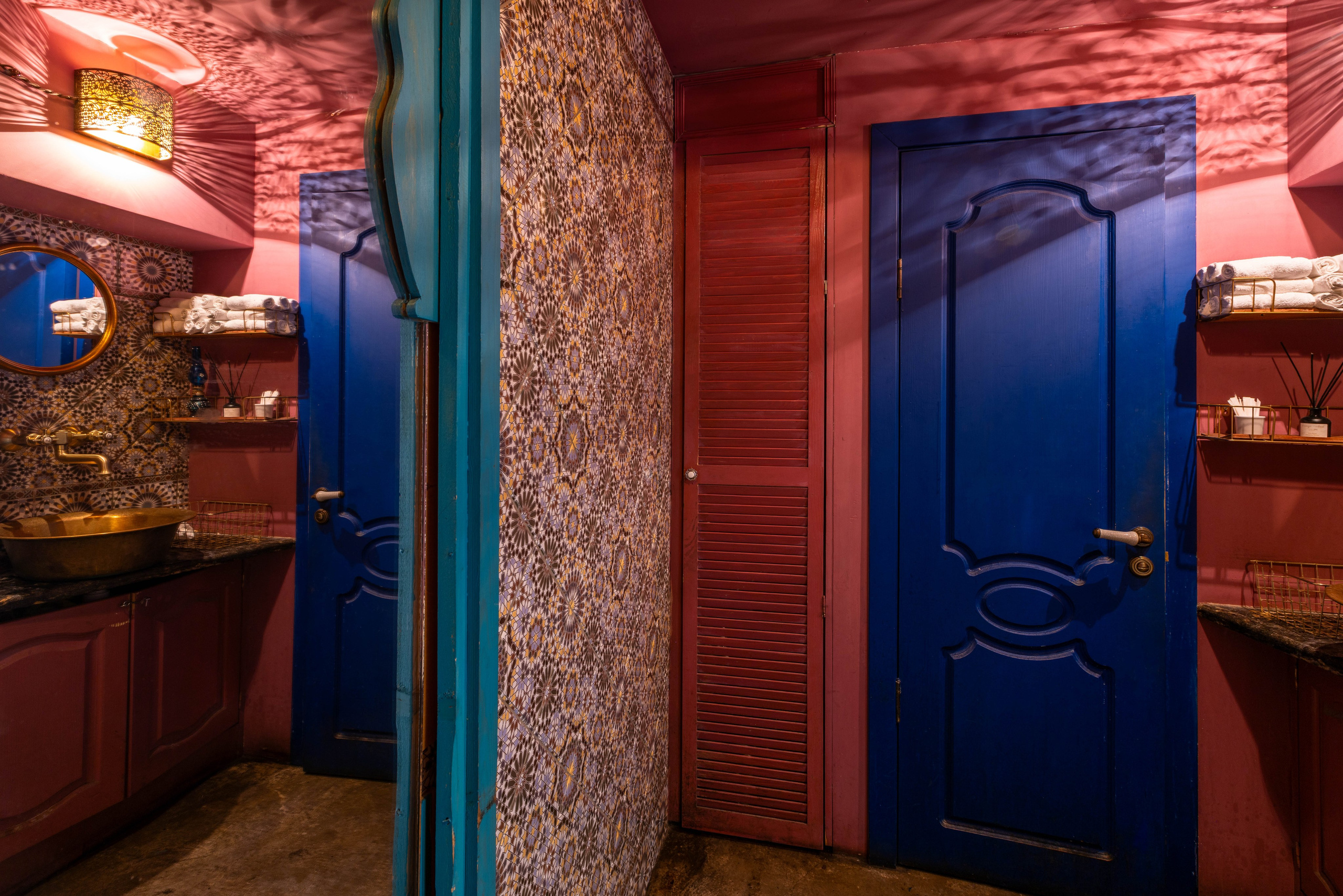 Фотосъёмка интерьера — Ресторана Ливанской Кухни «ADAM». Рекламный, предметный, репортажный, семейный фотограф и художник в Москве