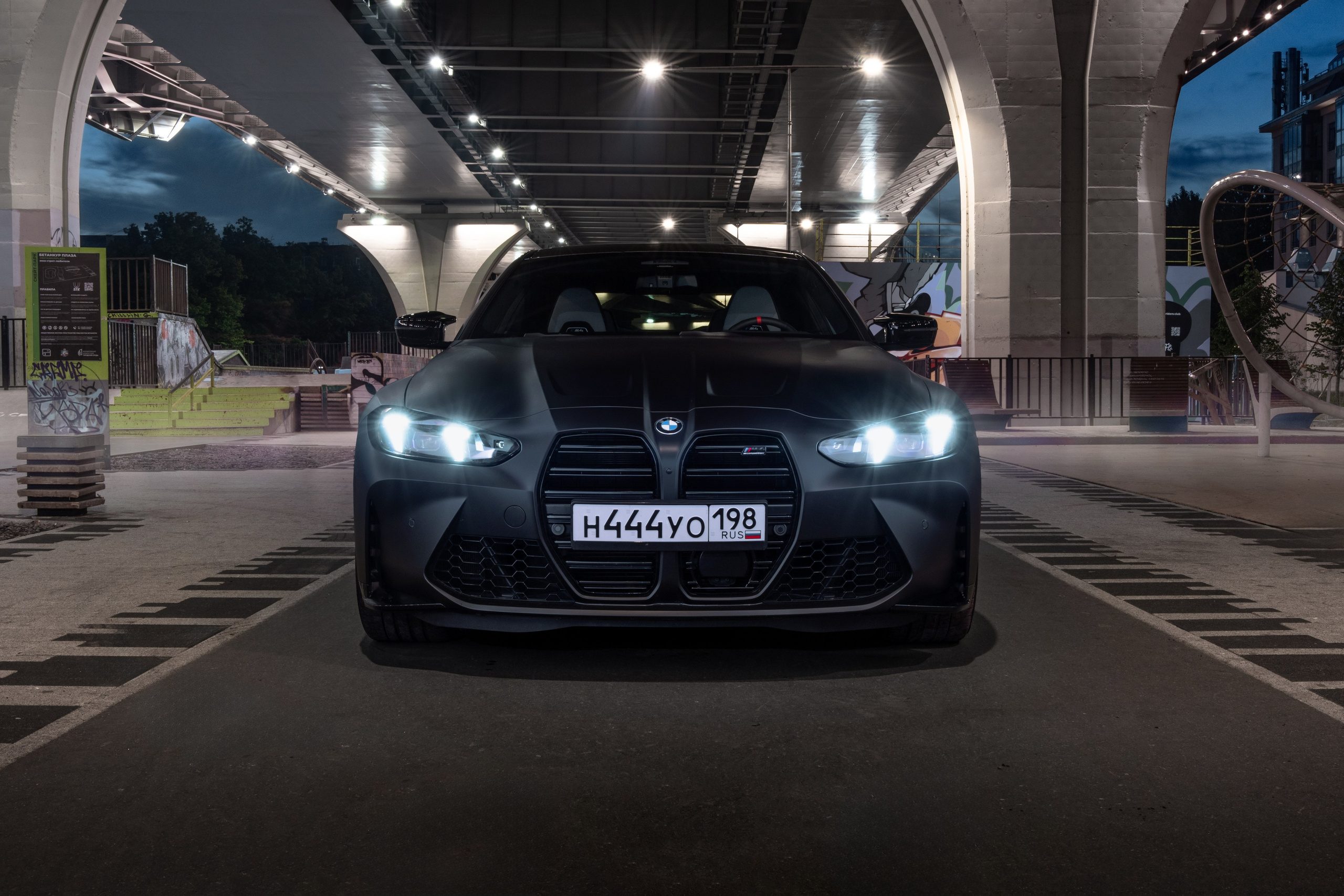 BMW M4LCI. Автомобильный фотограф Алексей Хезеков