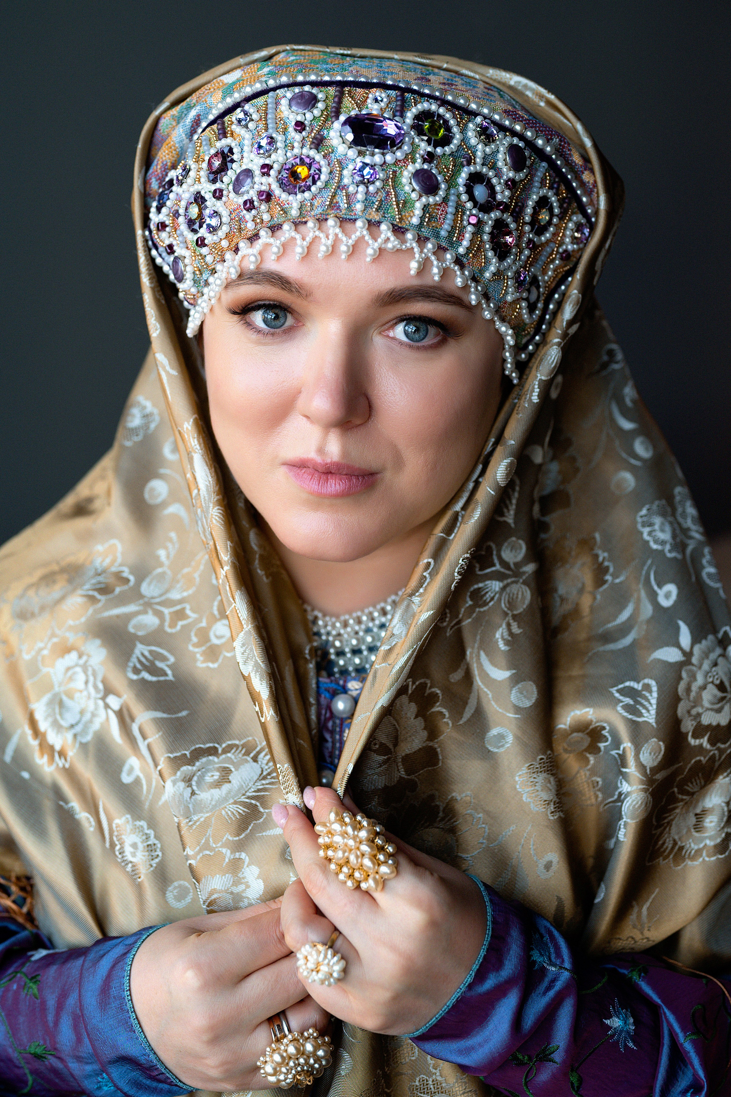 Фотосессия в русском народном костюме. Фотограф Юлия Кондратьева