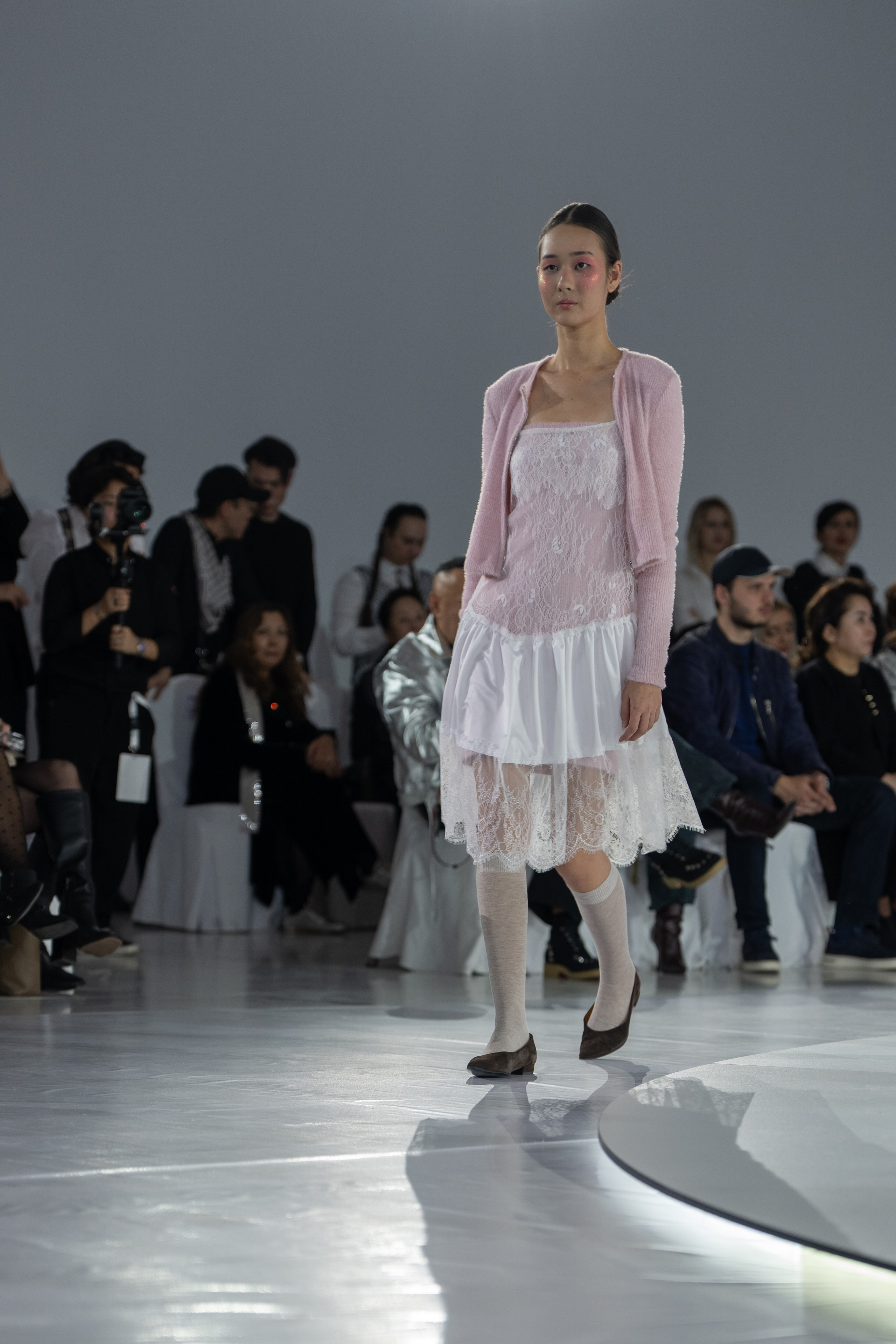 Brand Studio4353. Сайт Алматинского НЮ АРТ, будуар и фэшн фотографа Дениса Карпенко