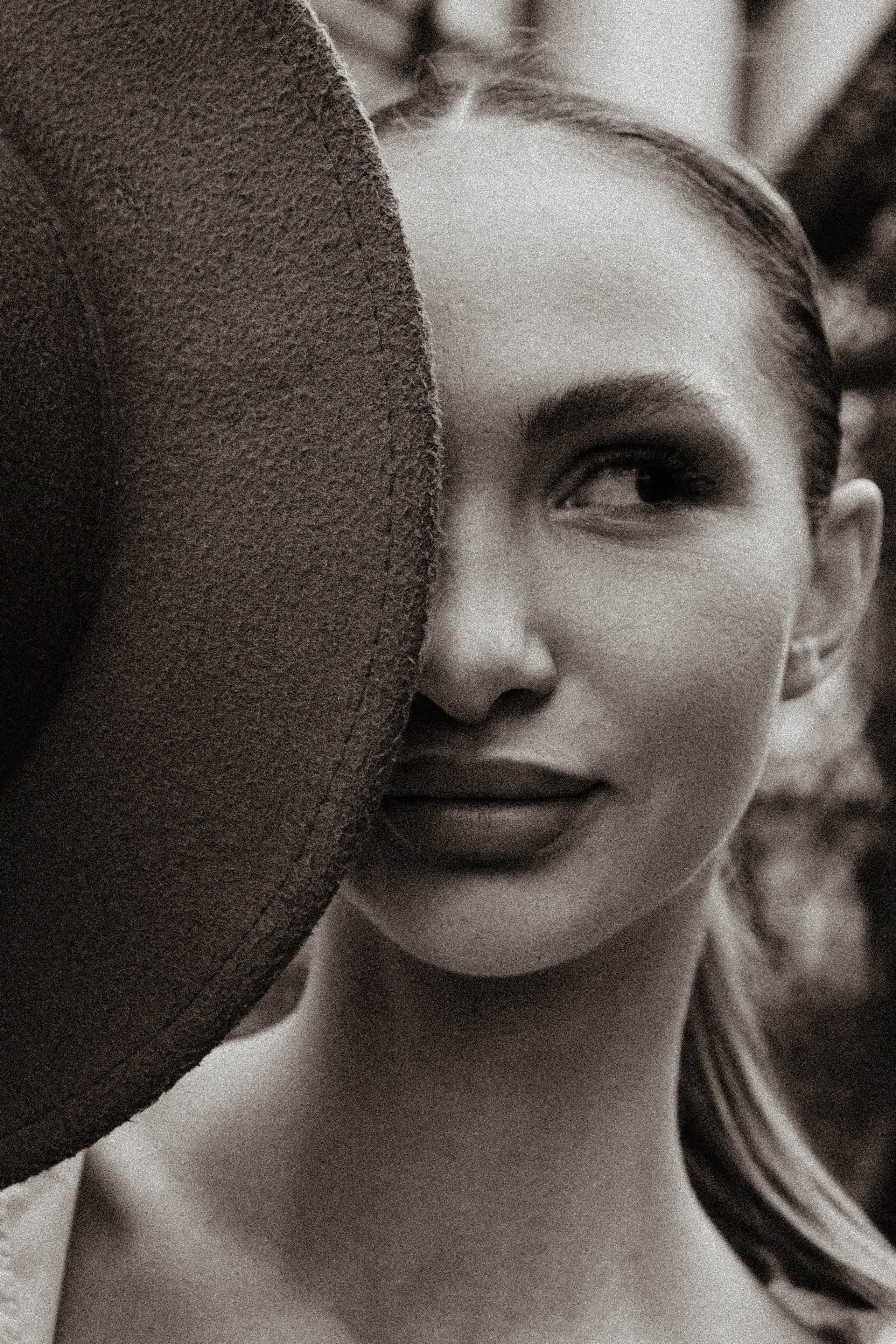 МЫ ГУЛЯЛИ ПРО КРЫШАМ ПИТЕРА. Профессиональный фотограф, Санкт-Петербург — Виктория Богомолова