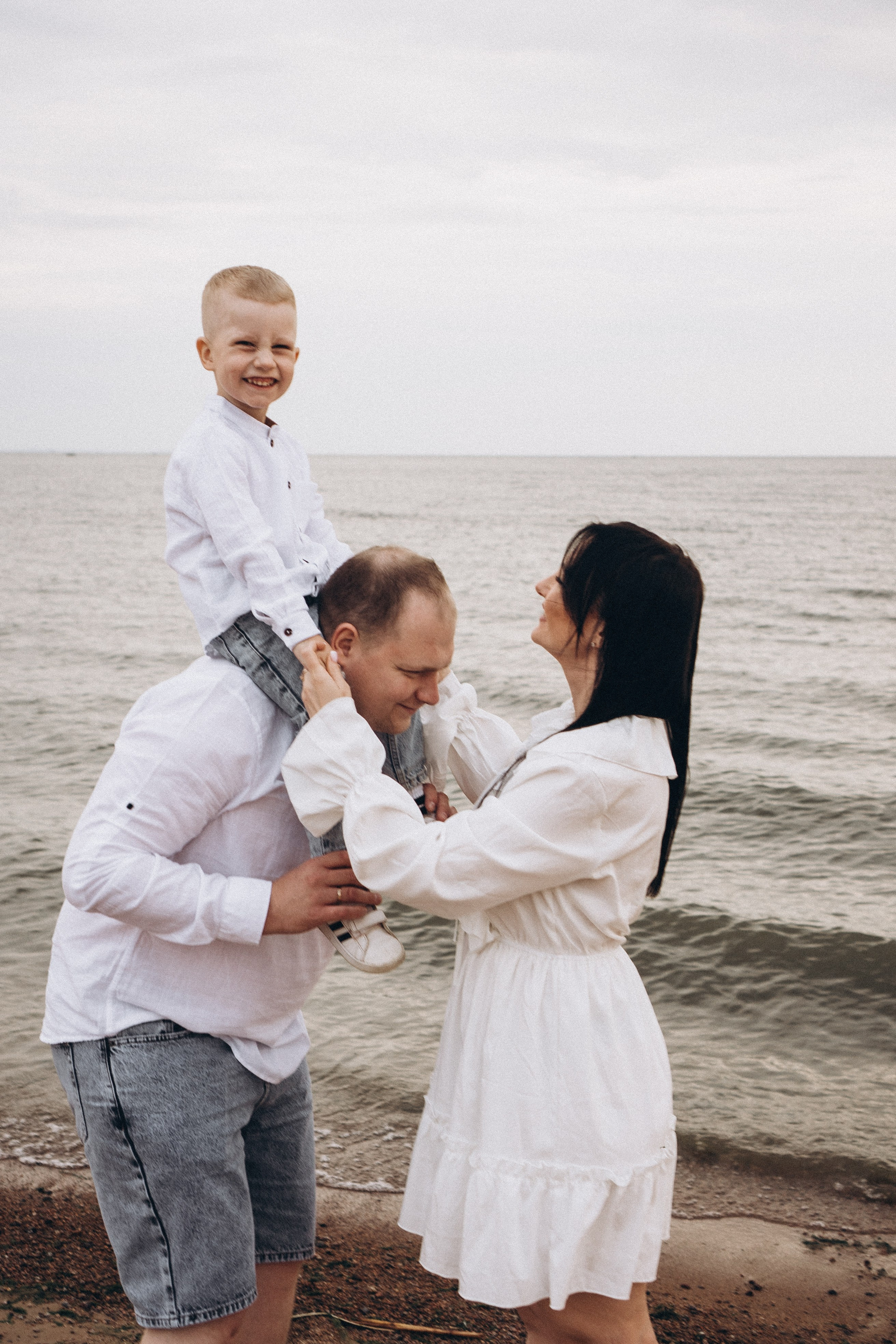 Семейная история на берегу залива. Профессиональный фотограф, Санкт-Петербург — Виктория Богомолова
