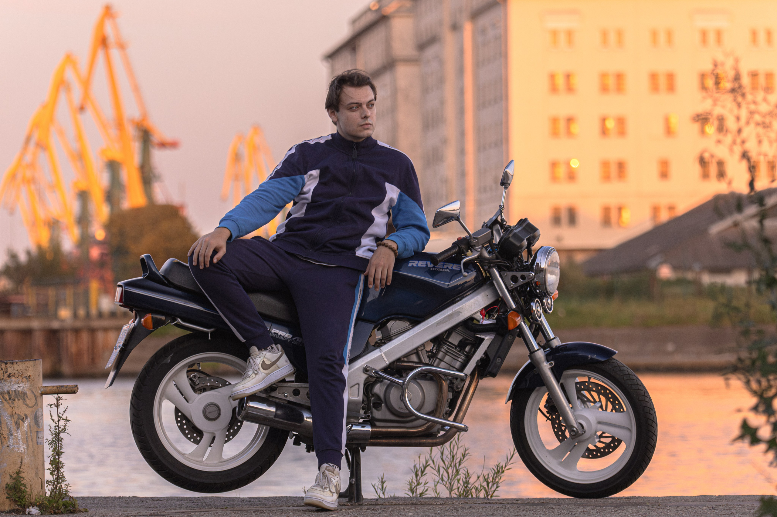 Daniil R. — Digital Noise —