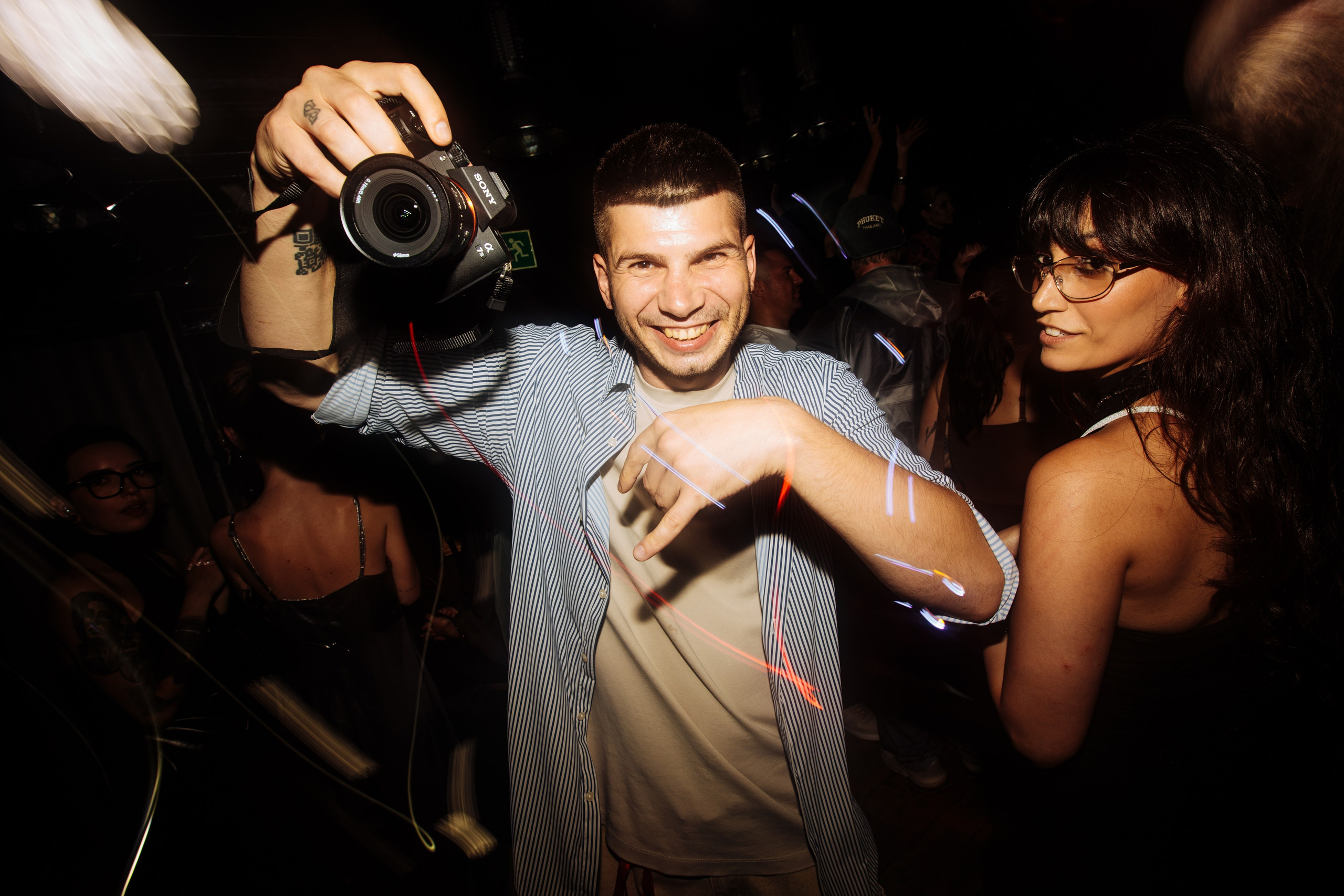 Др Дом 77. Wedding photographer