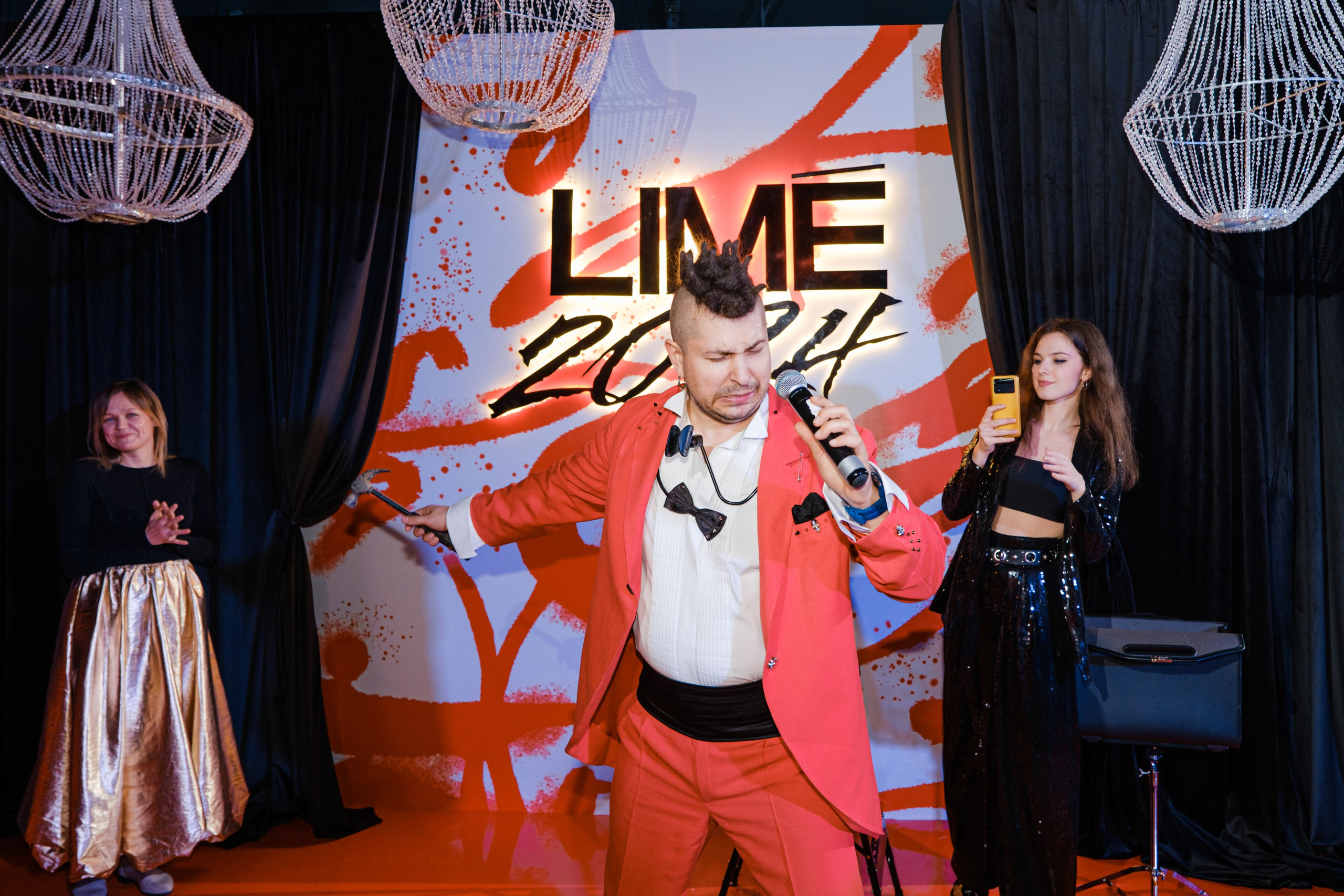 LIME. Wedding photographer