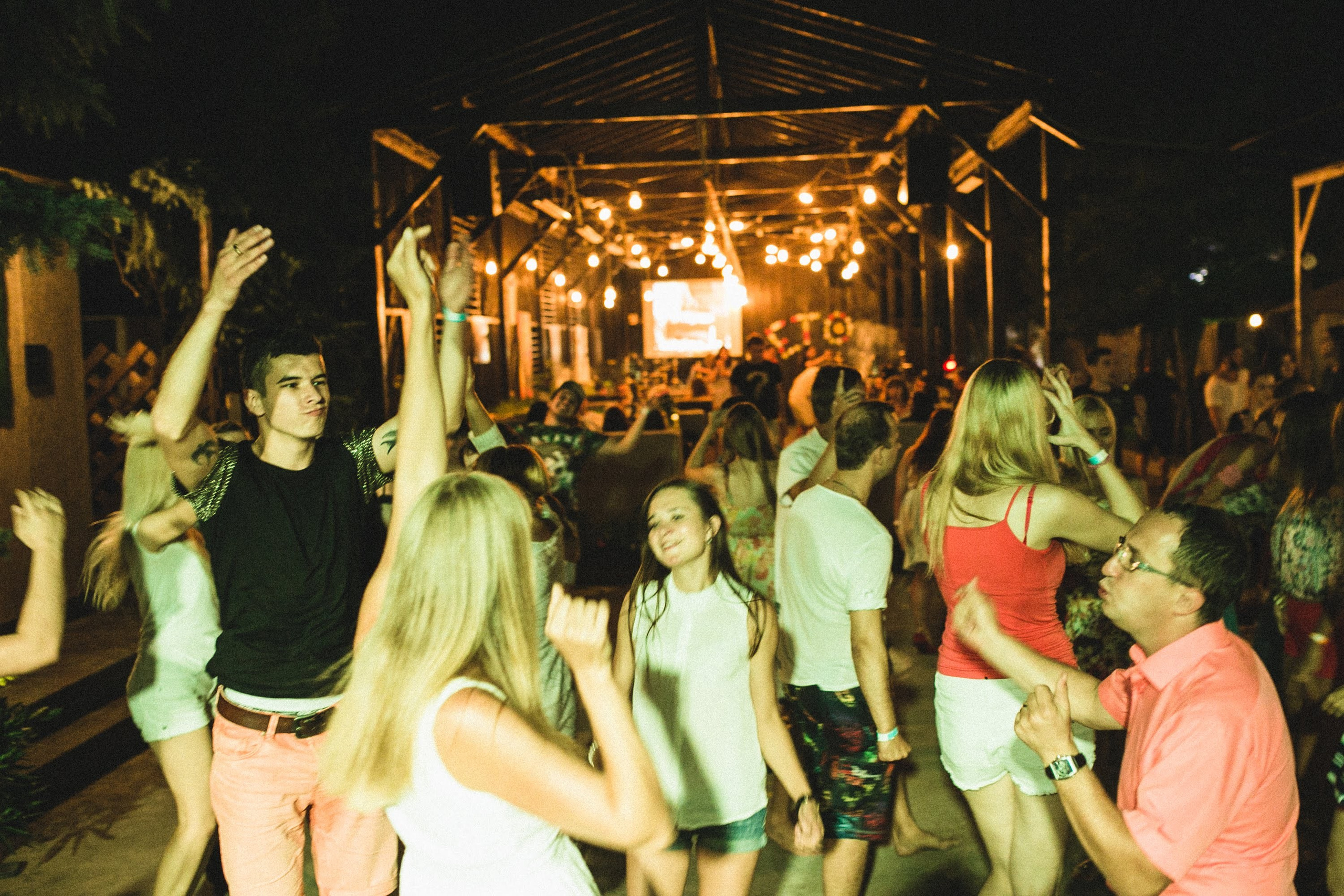 WEDD_ЯТИНА. SUMMER PARTY _ KinUP-Пляж. Wedding photographer
