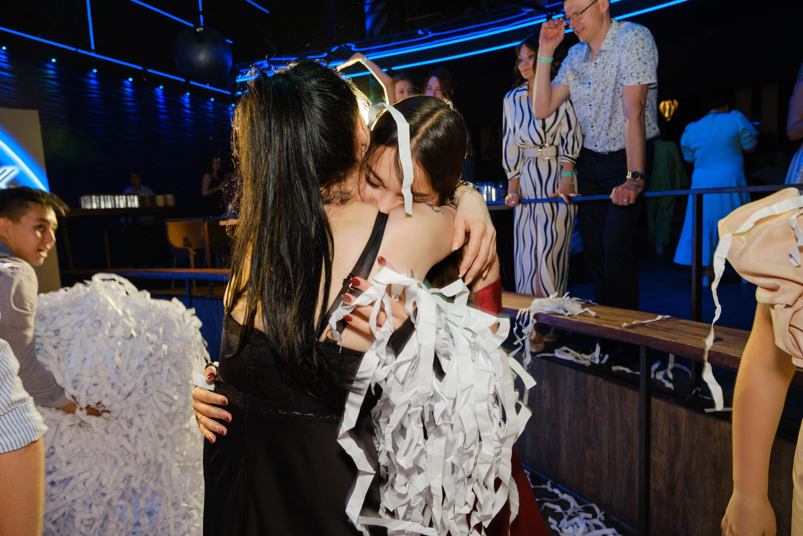 ЖИЗНЬ УДАЛАСЬ ВЫПУСКНОЙ. Wedding photographer