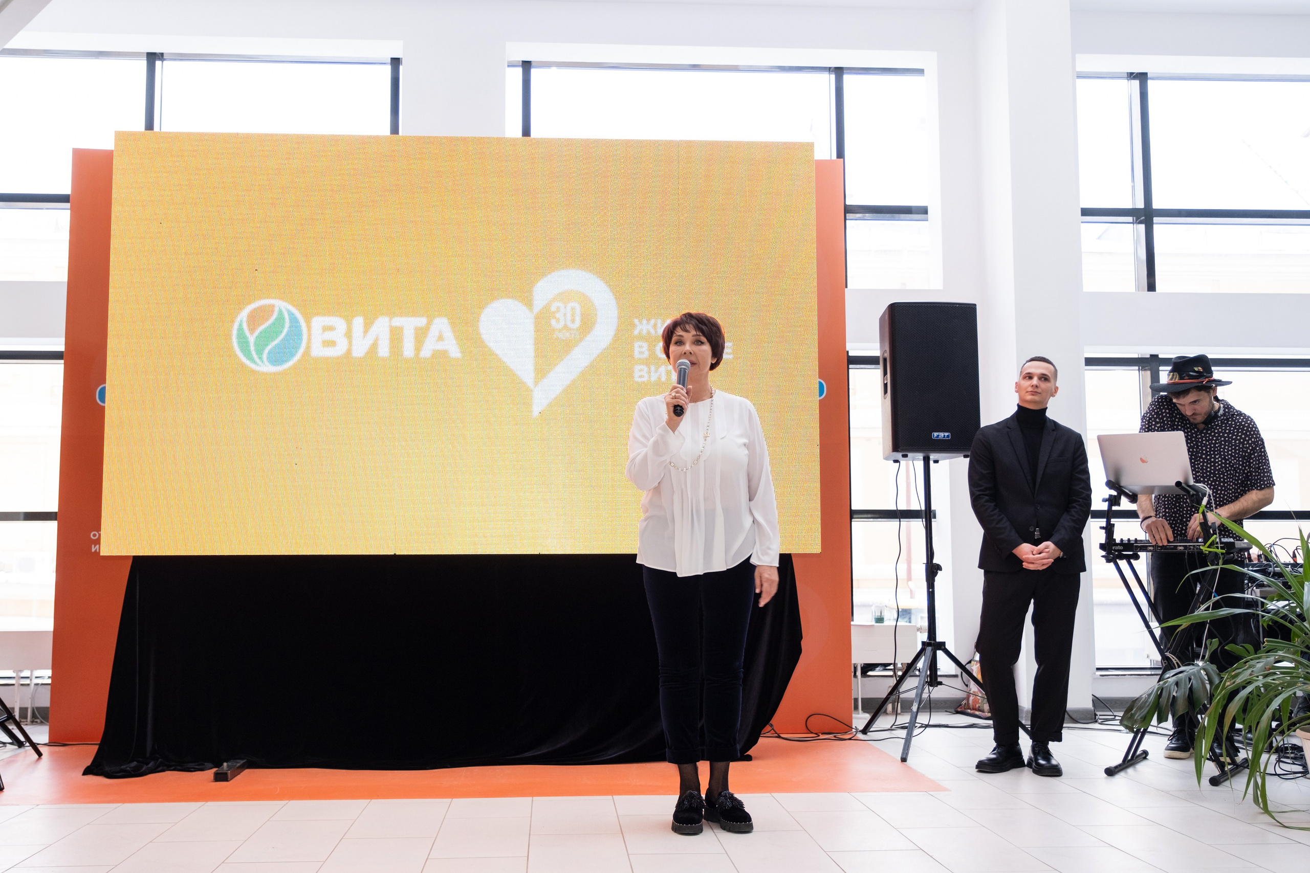Вита_30 лет. Wedding photographer
