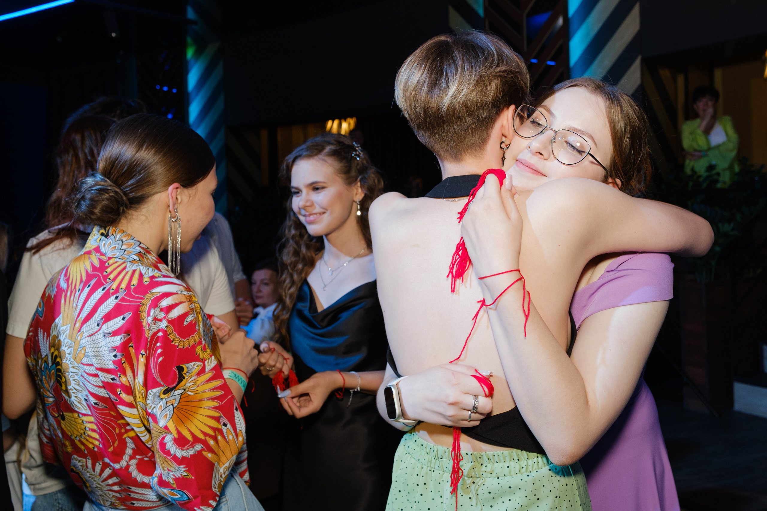 ЖИЗНЬ УДАЛАСЬ ВЫПУСКНОЙ. Wedding photographer
