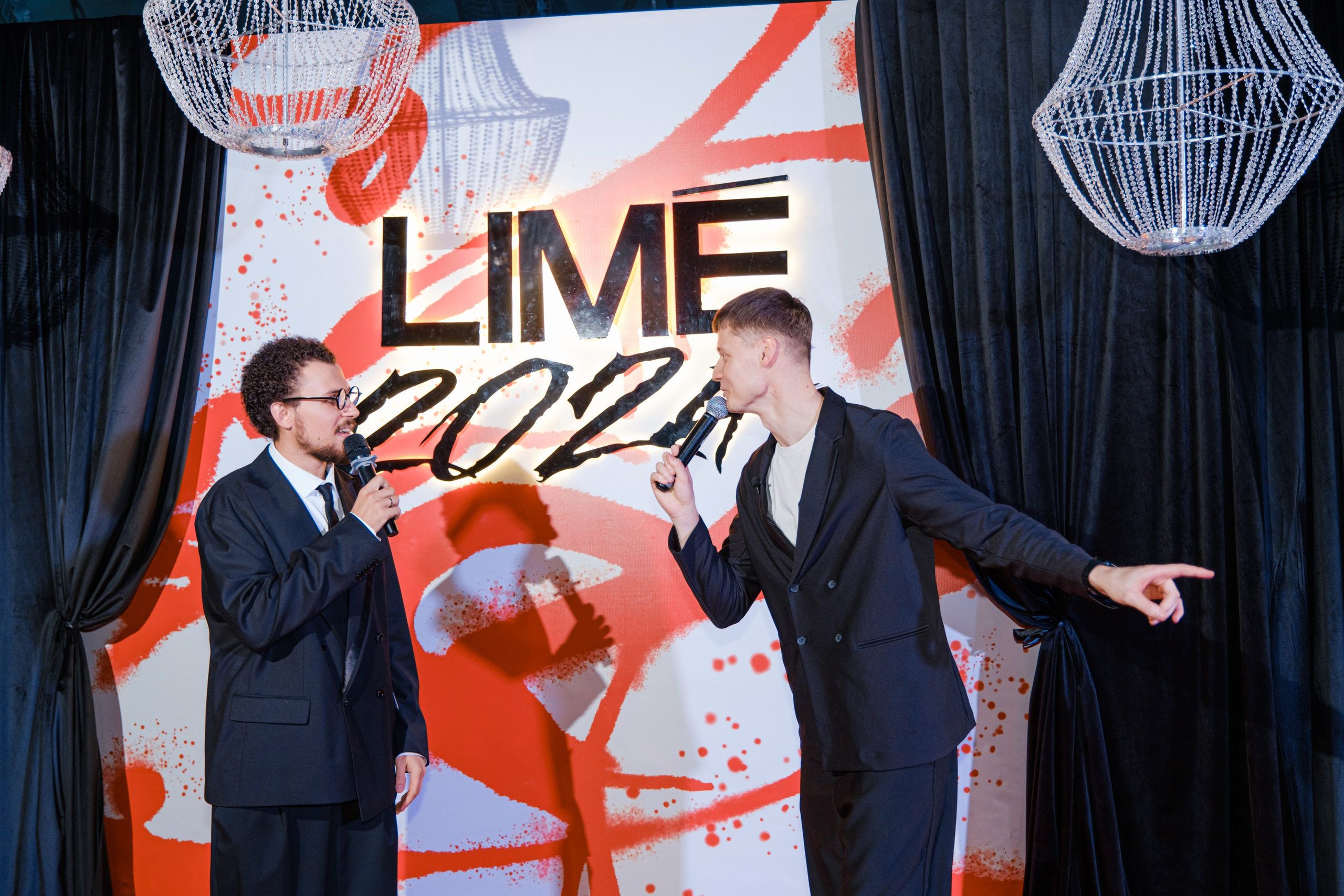 LIME. Wedding photographer