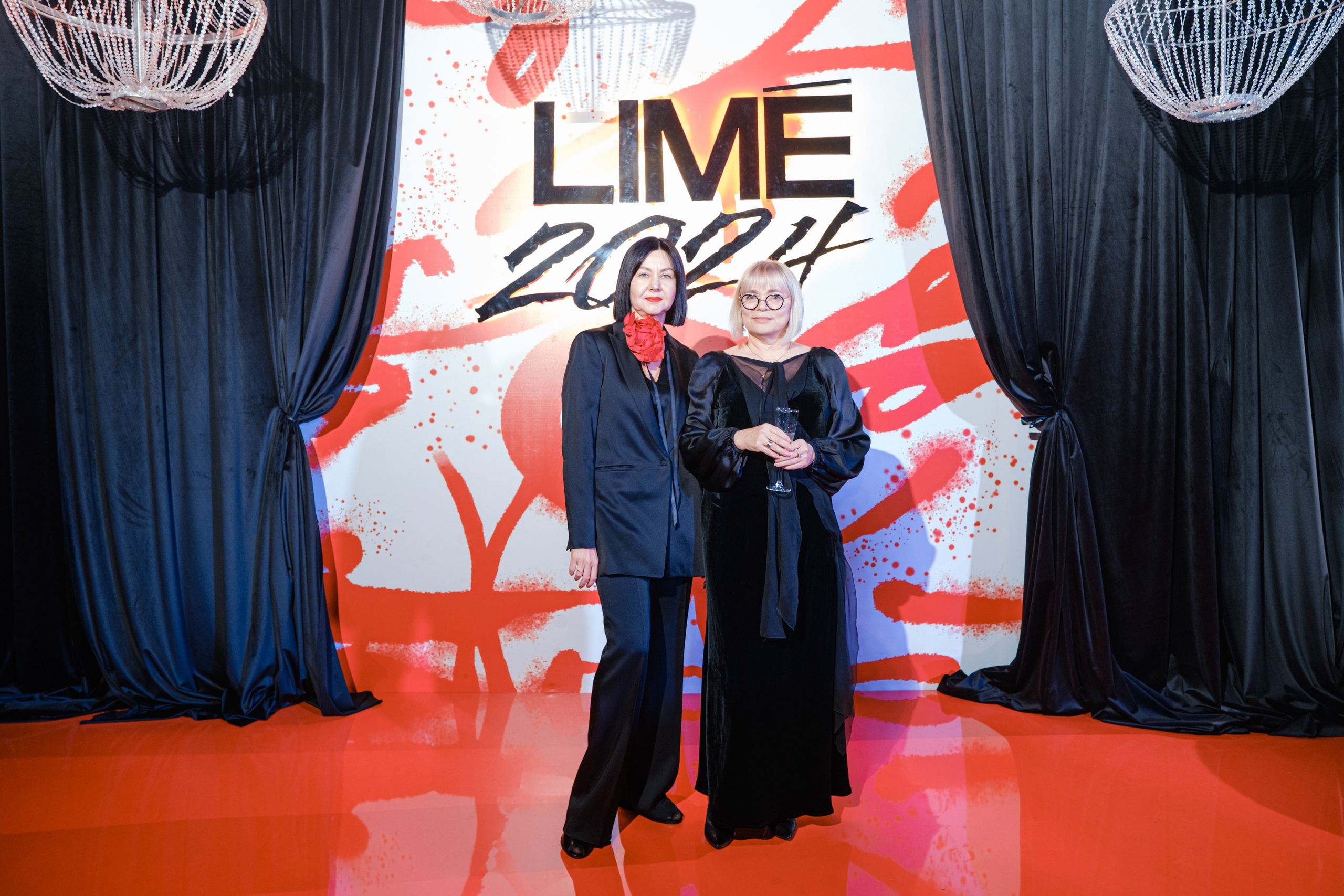 LIME. Wedding photographer