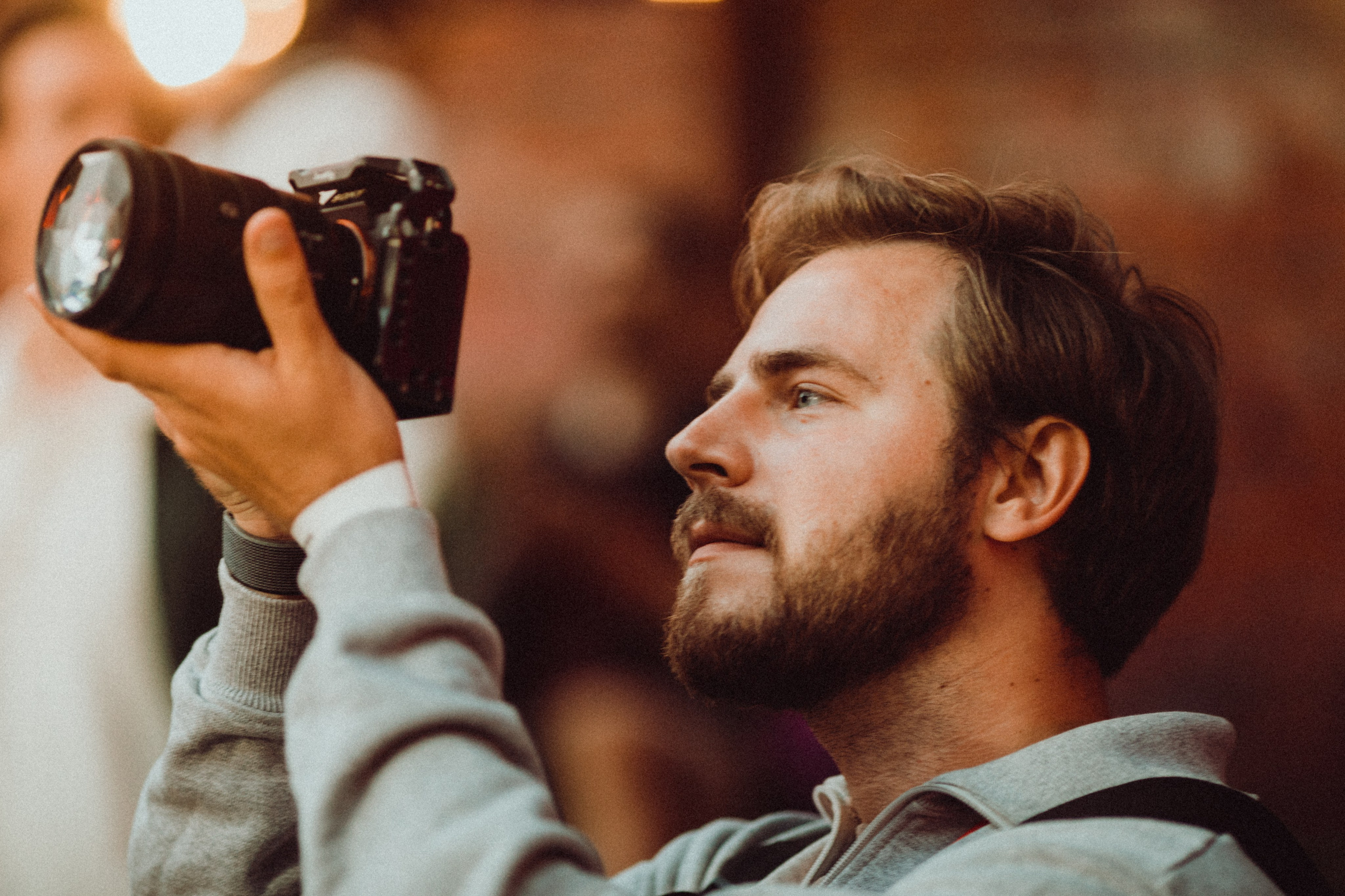 Др Дом 77. Wedding photographer