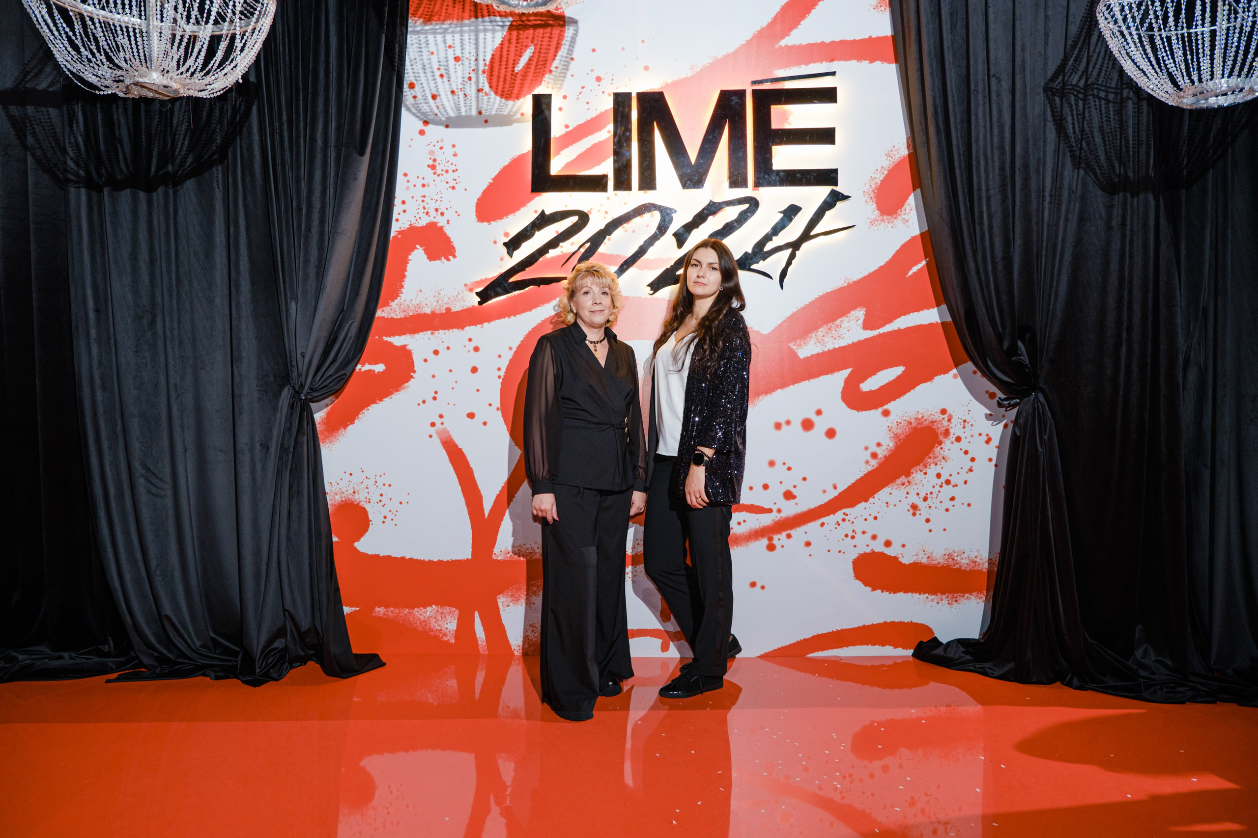 LIME. Wedding photographer
