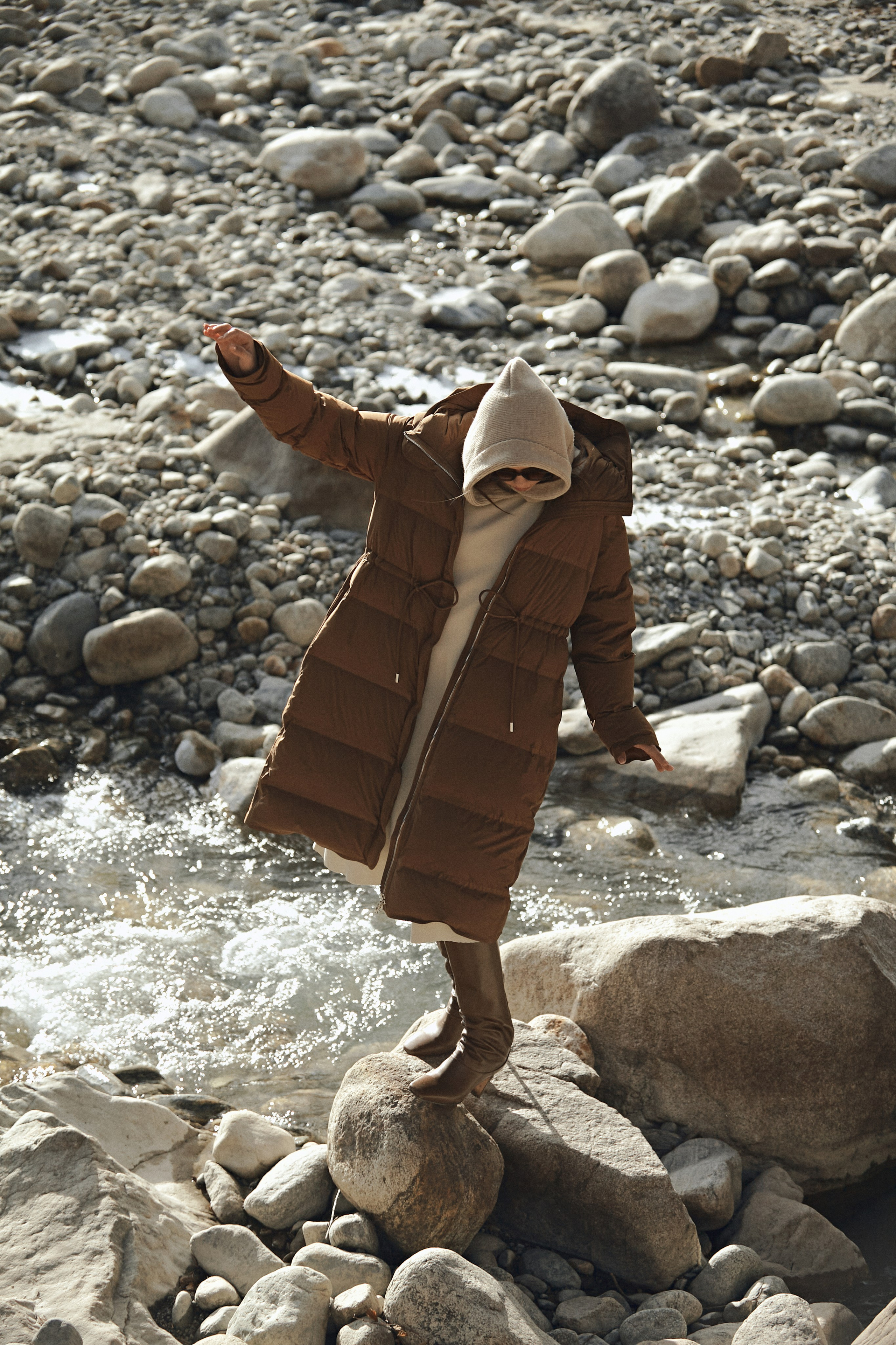 Fashion-продакшн — выездные съемки для брендов. Фотограф Продюсер в горах КБР / Москва  Нальчик Горы