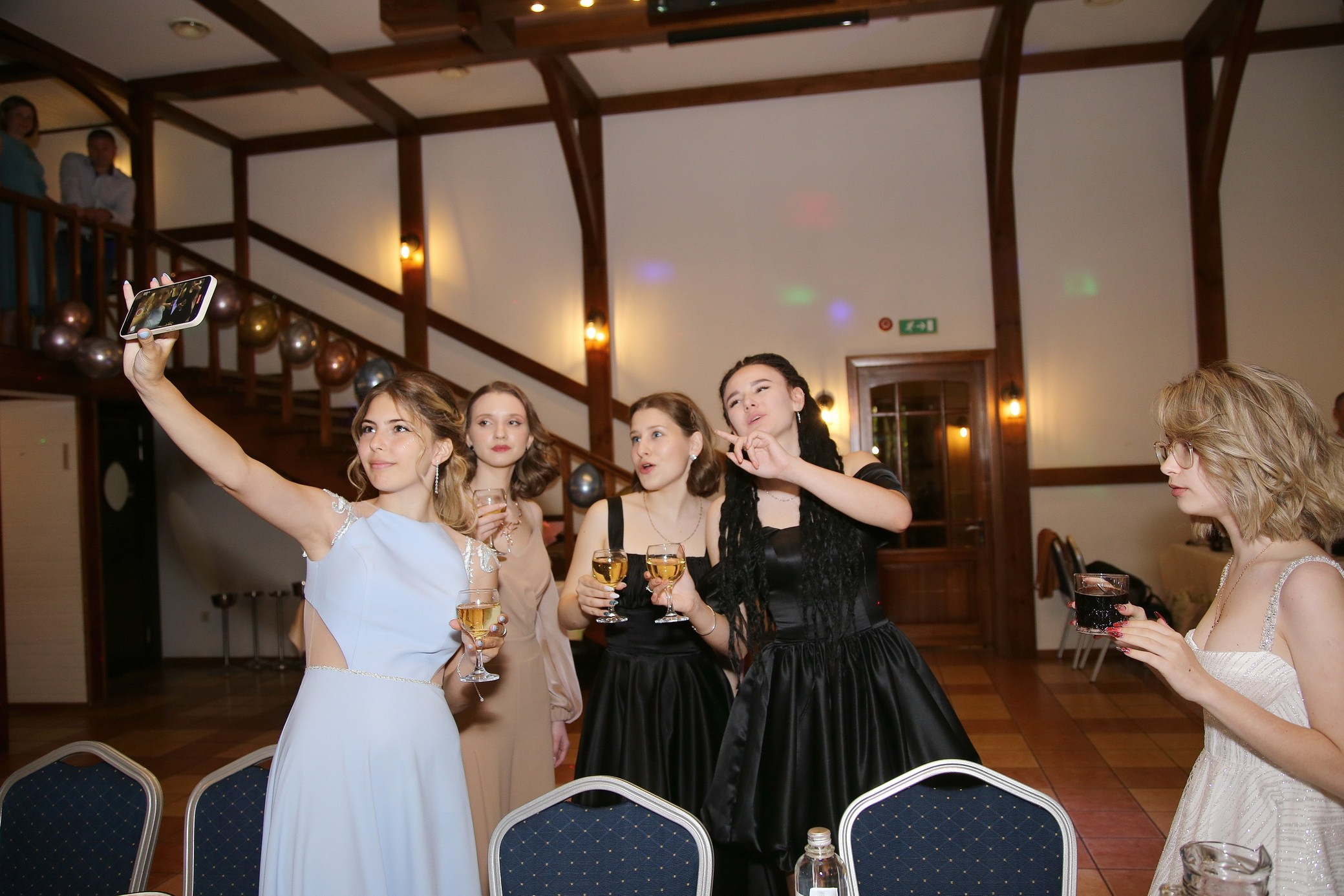 Выпускные. Профессиональный фотограф в Подольске Елена Локтионова