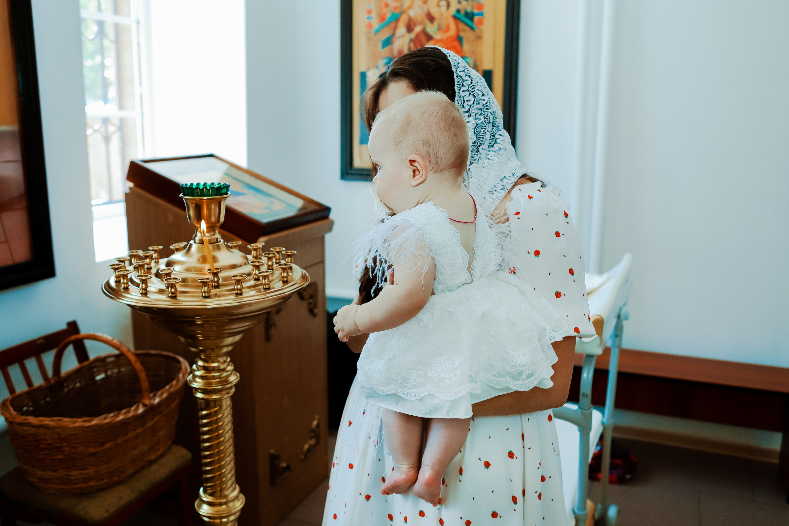 Таинство Крещения Отца и Дочери. Свадебный фотограф Евгения Фролова г. Каменск-Шахтинский, Донецк, Ростов