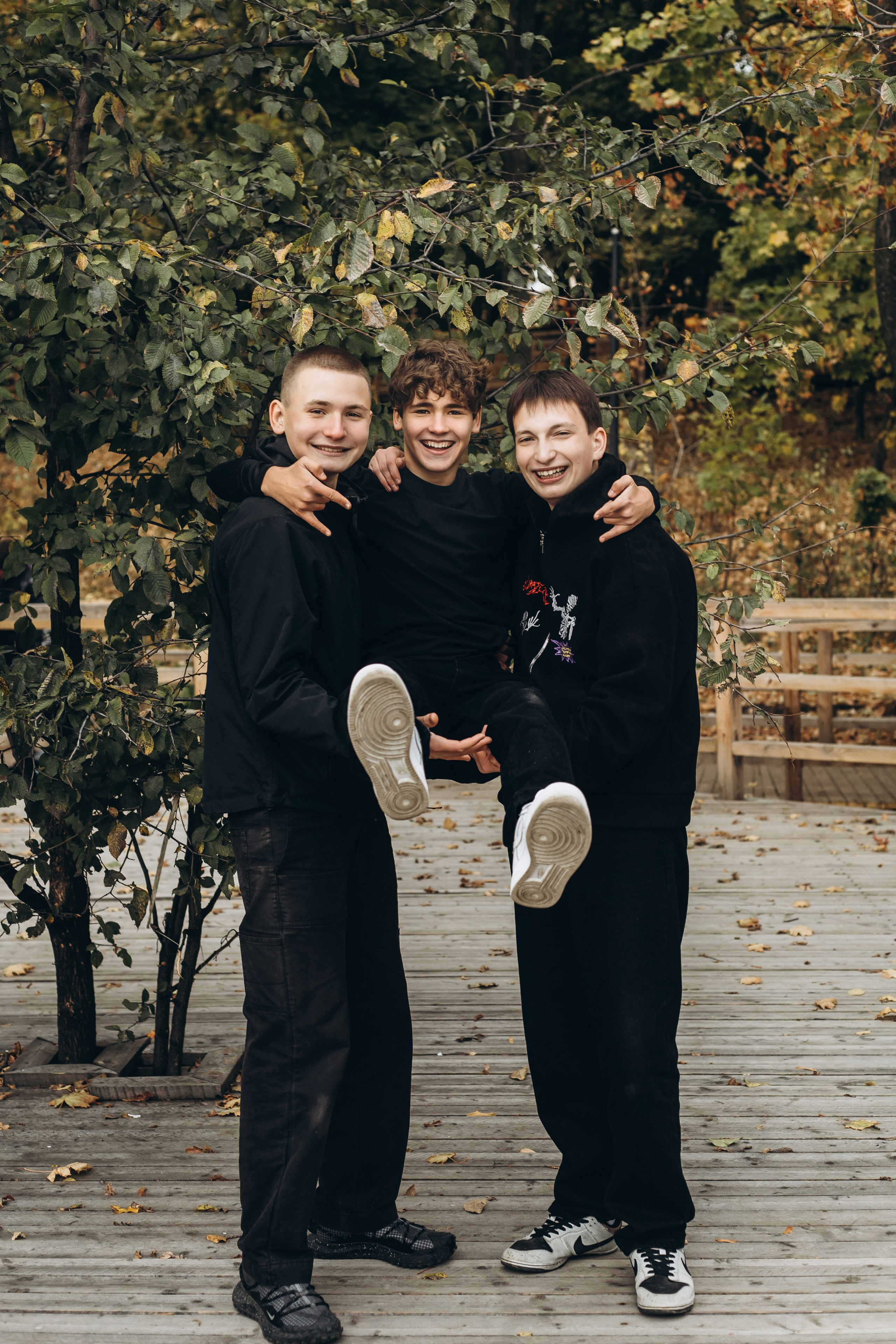 Выпускной класс на альбомы в школе+природа. Портретный и семейный фотограф в Саратове Елена Шустова