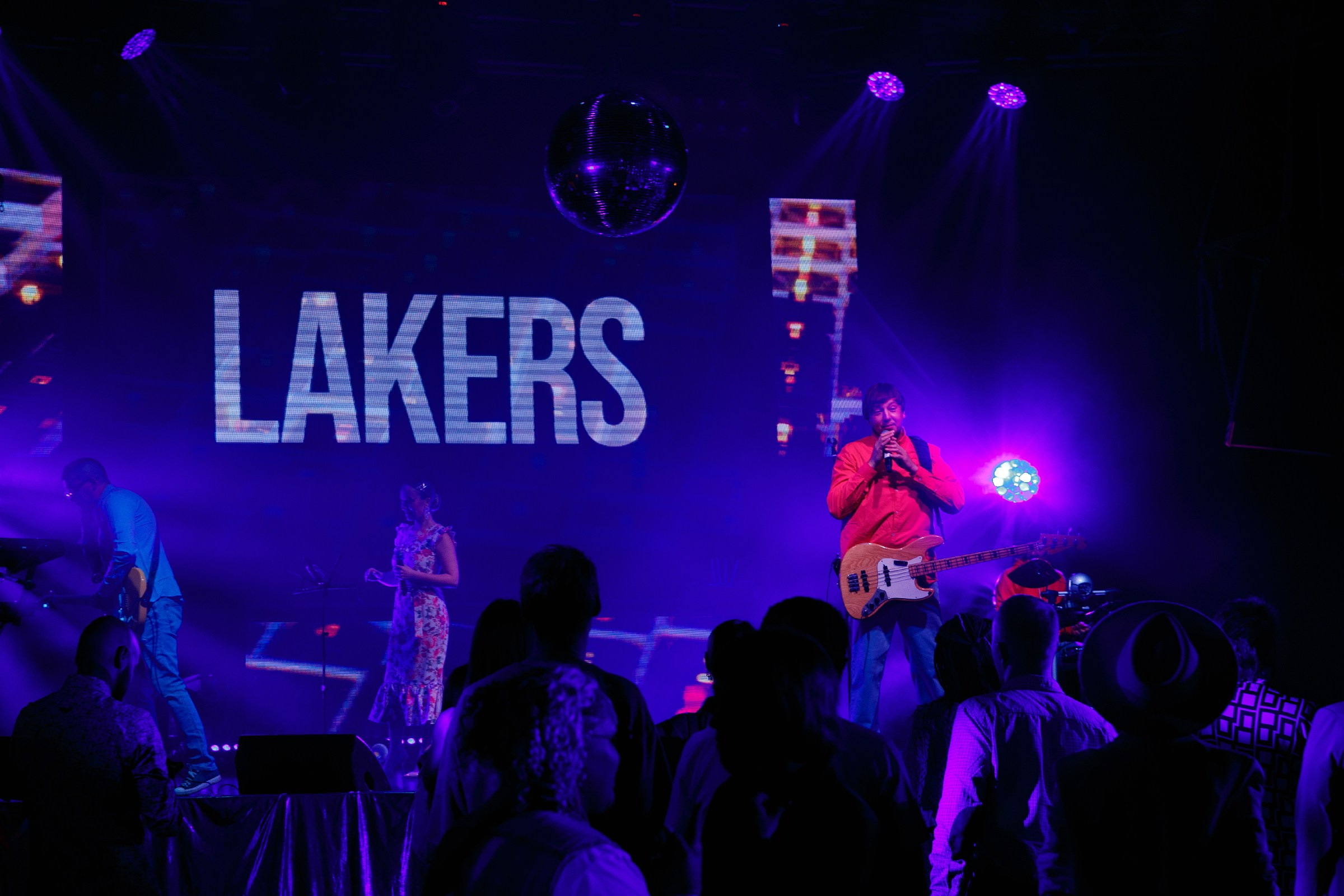 Event тусовка от ШМК. Свадебный фотограф Иркутск, репортажный фотограф Иркутск