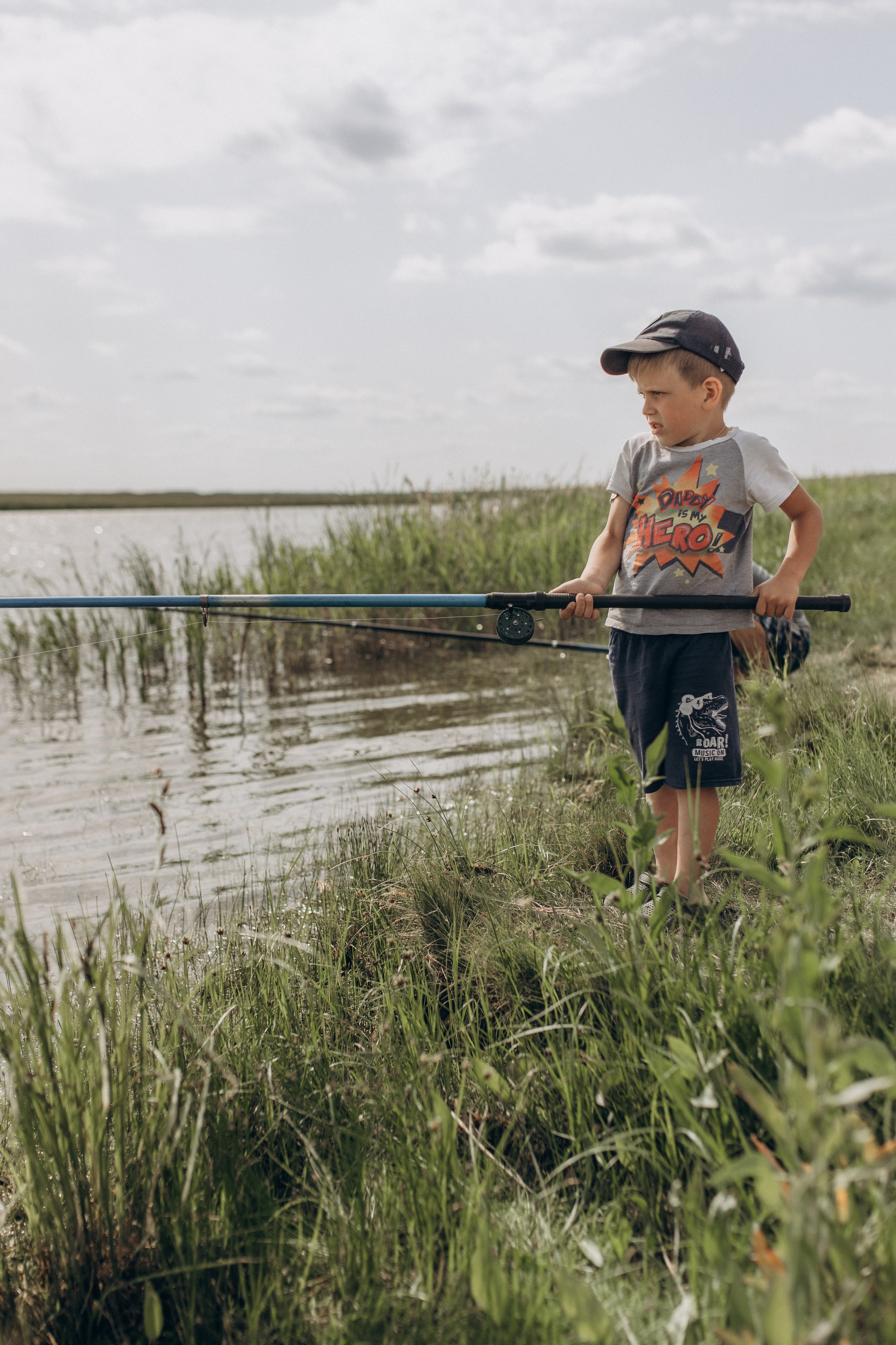 Семейная рыбалка. Семейный фотограф lifestyle в Новосибирске Елена Шпилевая