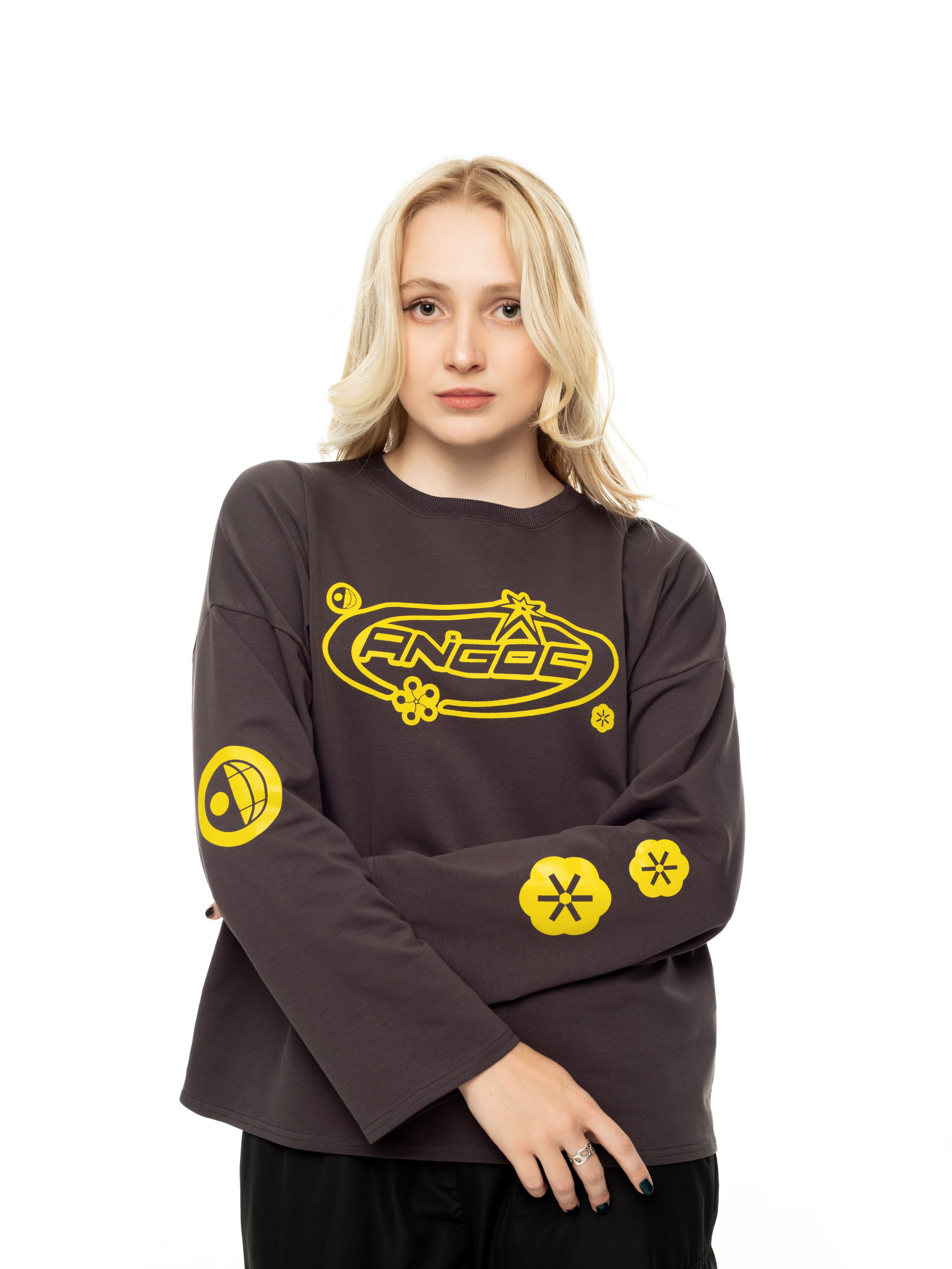 КАТАЛОГ | белый фон. RUNA production — стильные съемки для брендов