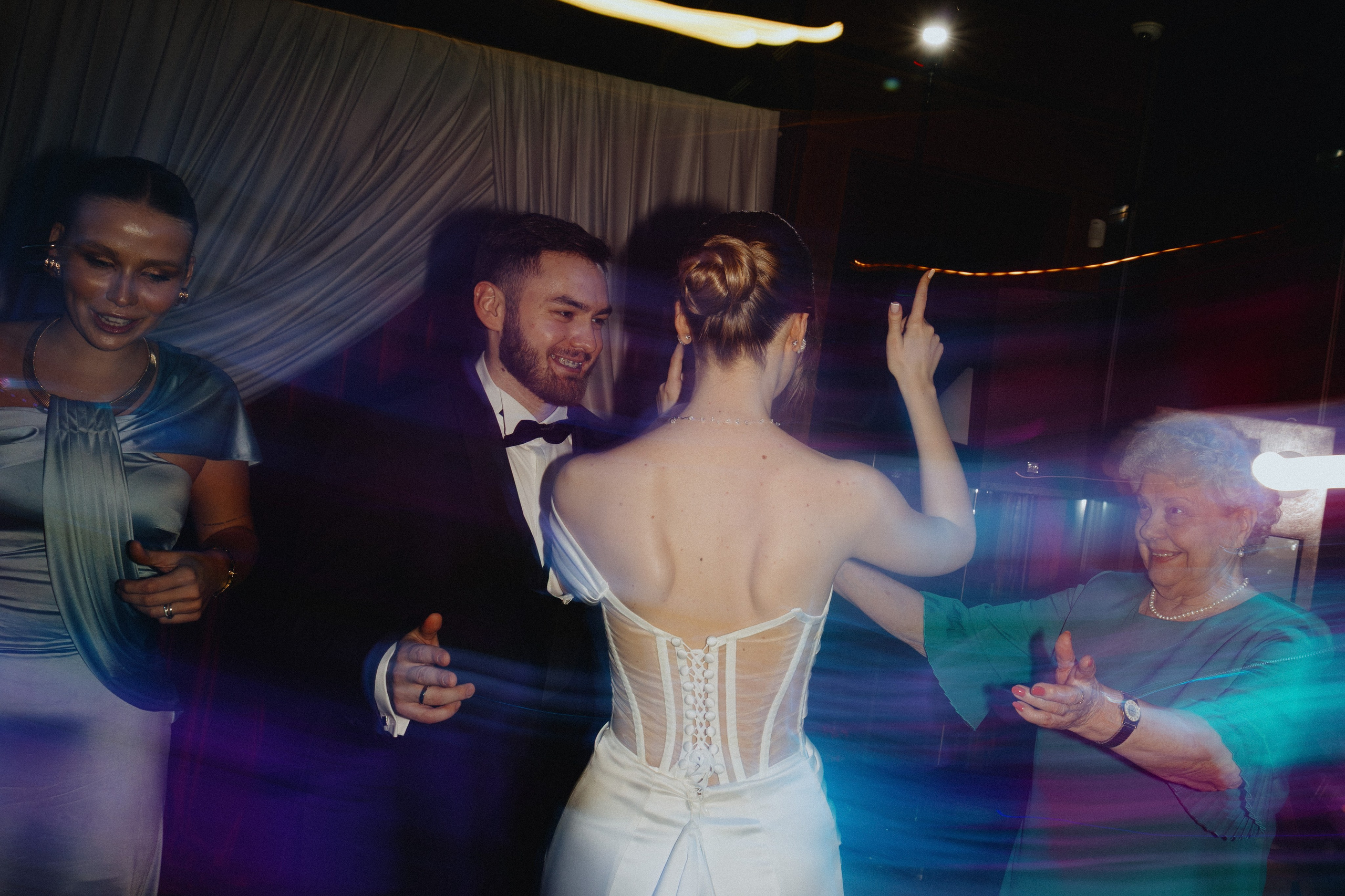 Свадьба Никиты и Оли в Санкт-Петербурге. Свадебный фотограф СПБ