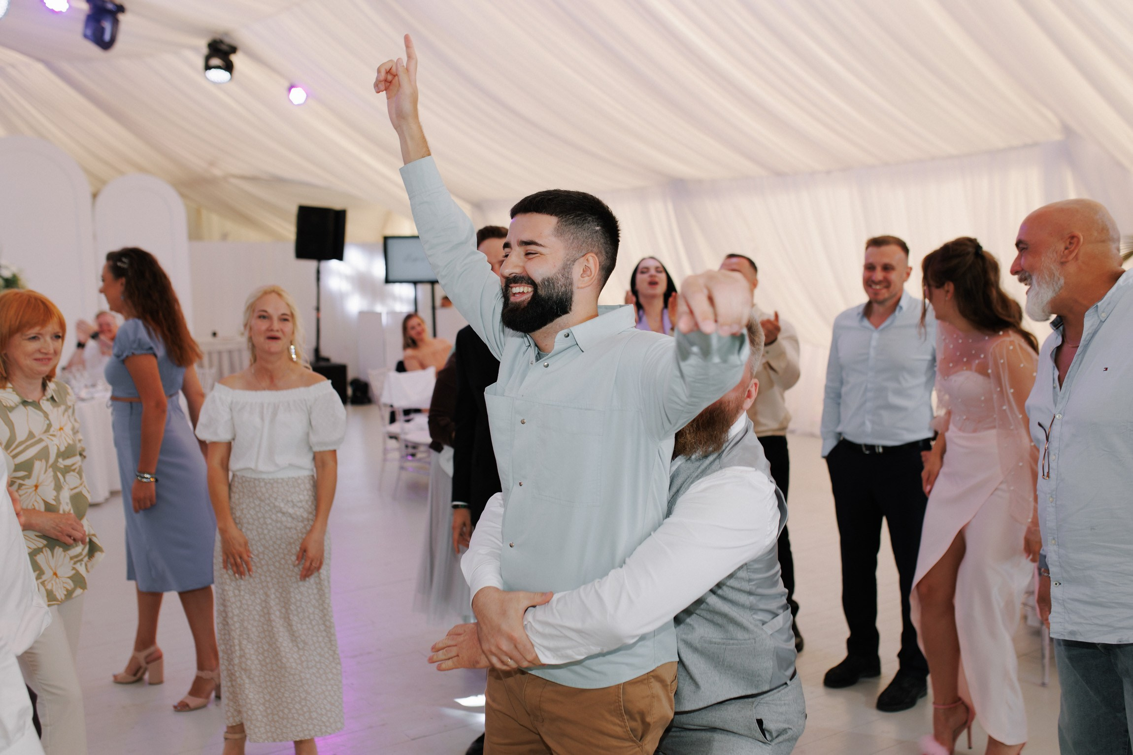 Свадебная фотосессия на финском заливе. Свадебный фотограф СПБ