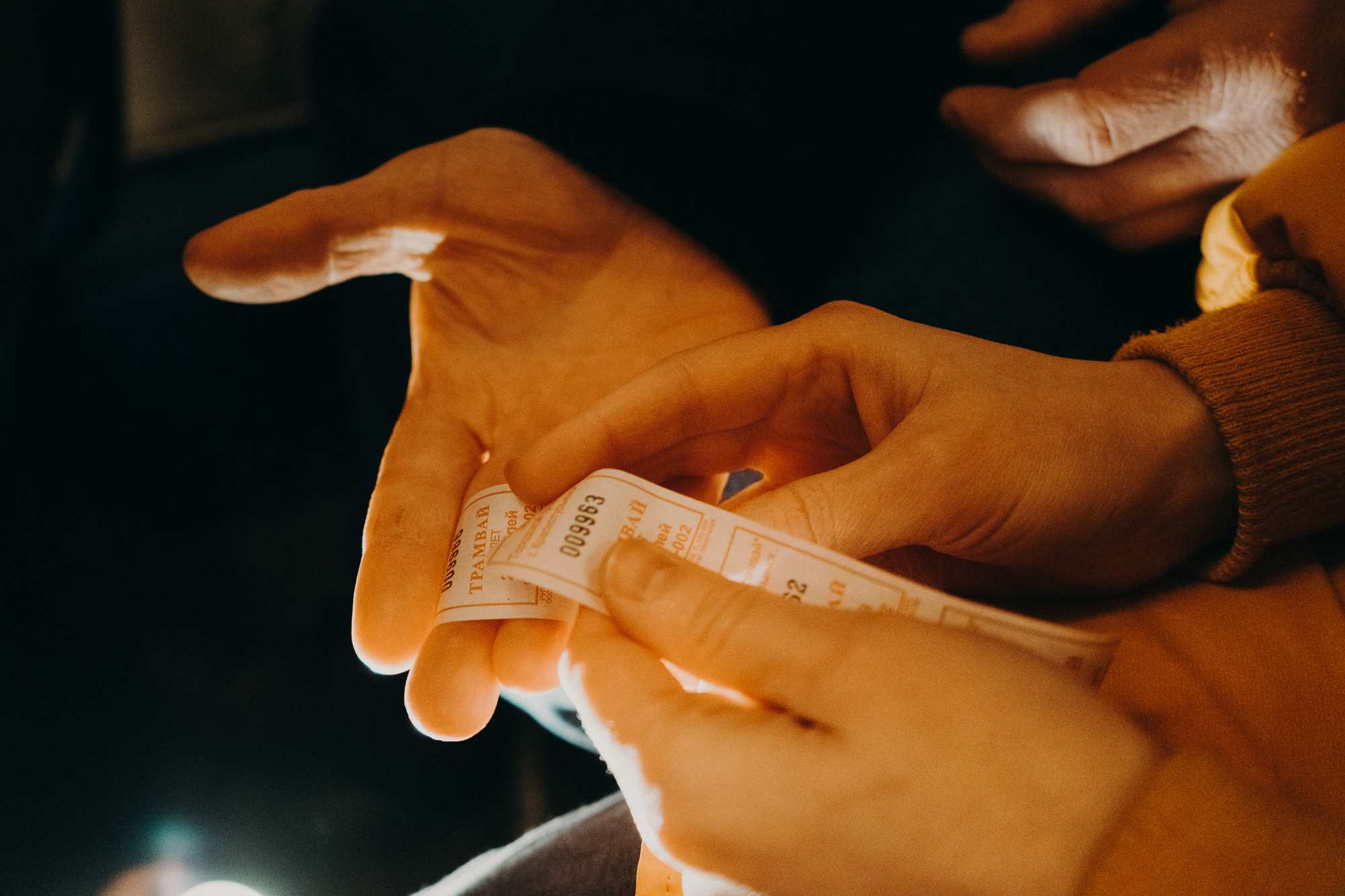 История с трамваем. Семейные фотосессии и свадьбы в Краснотурьинске