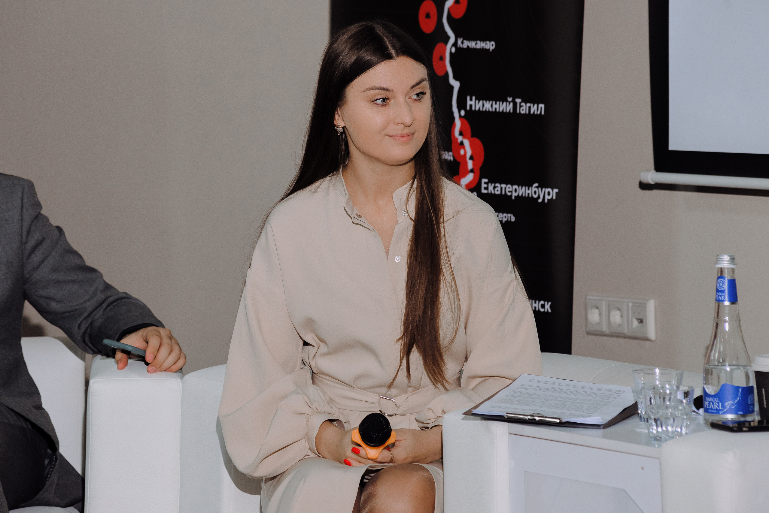 ОБЛАСТНАЯ КОНФЕРЕНЦИЯ «РАЗВИТИЕ ТУРИЗМА В ЧЕЛЯБИНСКОЙ ОБЛАСТИ». Репортажный фотограф Зуев Роман г. Челябинск