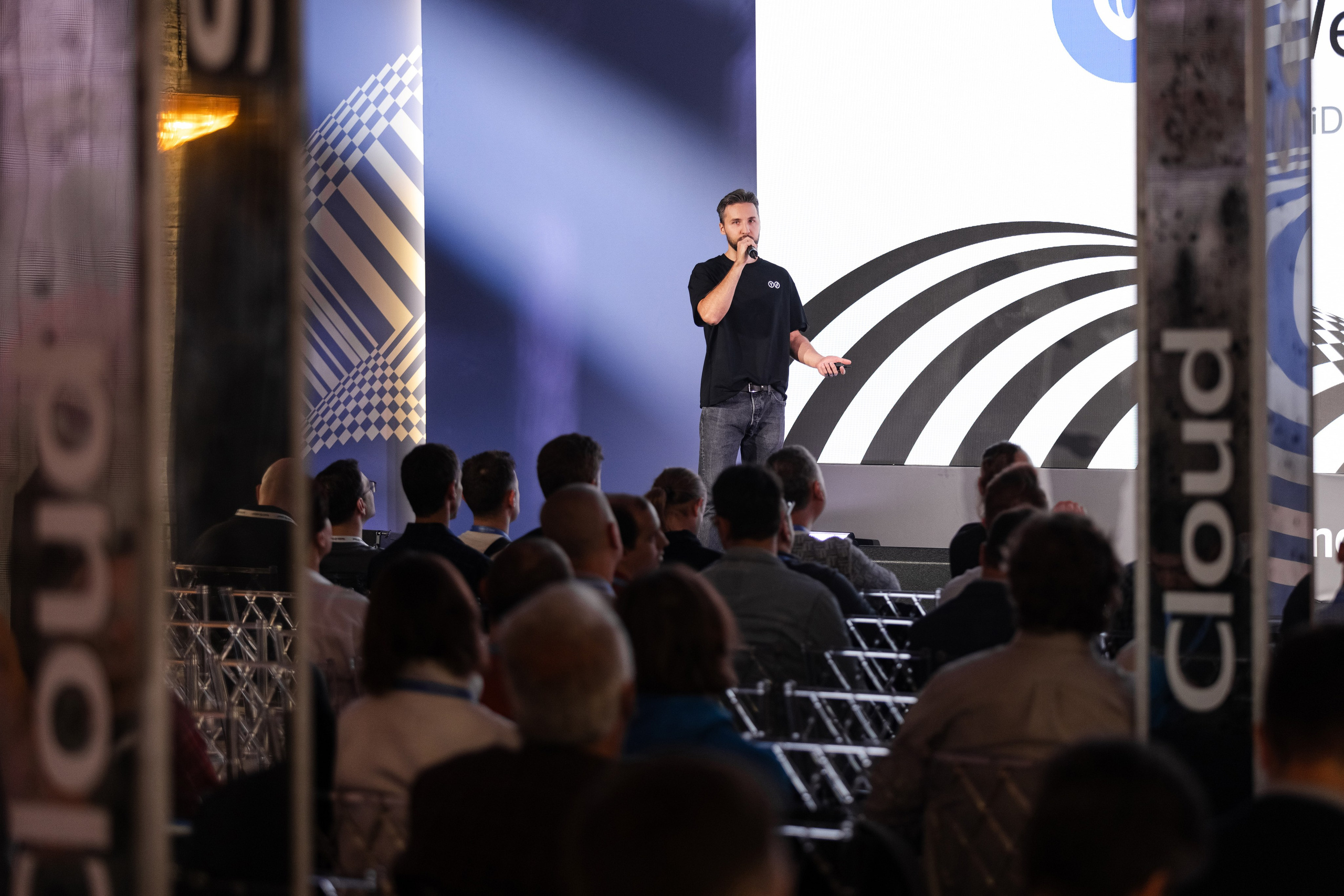 Cloud Security Day. Свадебный репортажный фотограф в Москве