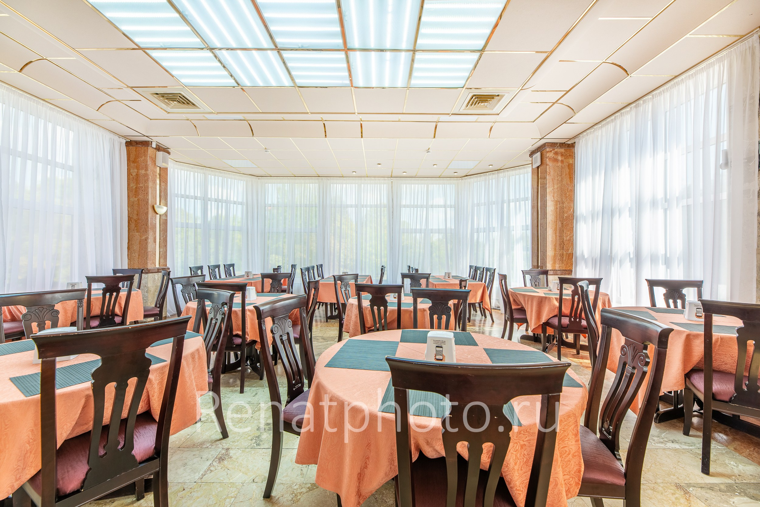 Renatphoto-интерьерная фотосъемка в краснодаре. Профессиональная фотосъёмка интерьеров, предметная фотосессия еды для меню г. Анапа