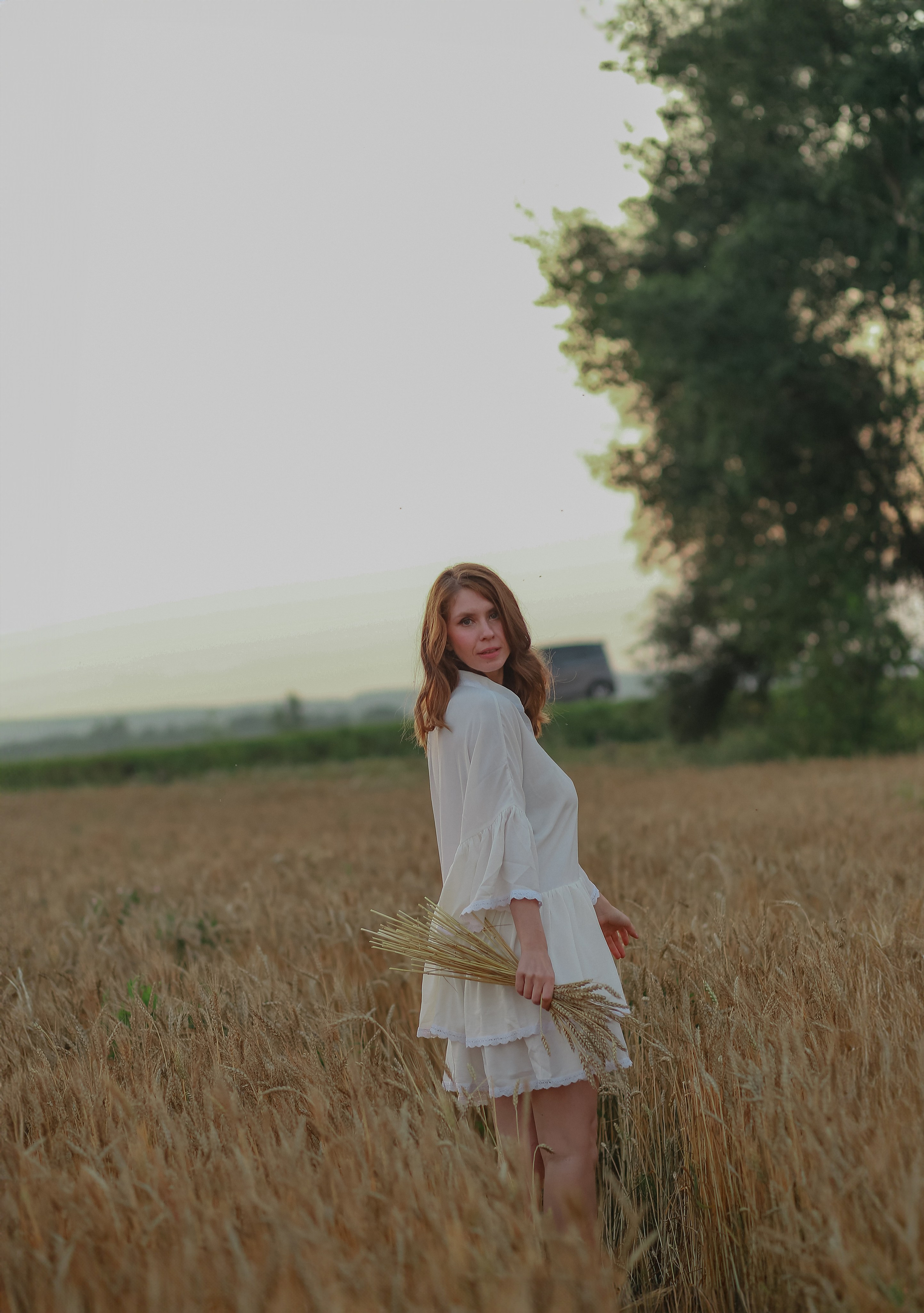 Фотосессия в поле пшеницы. Иванова Ирина Свадебный и семейный фотограф г. Уфа