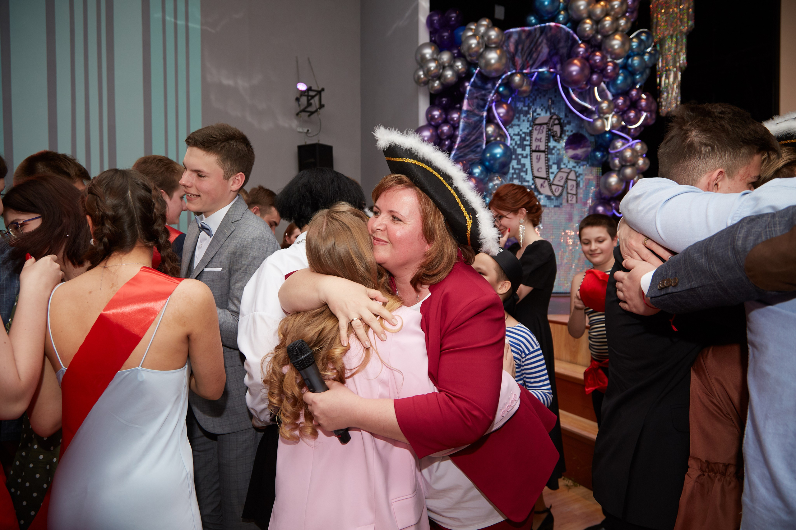 Последний звонок. Фотограф Савченко Люба. Москва