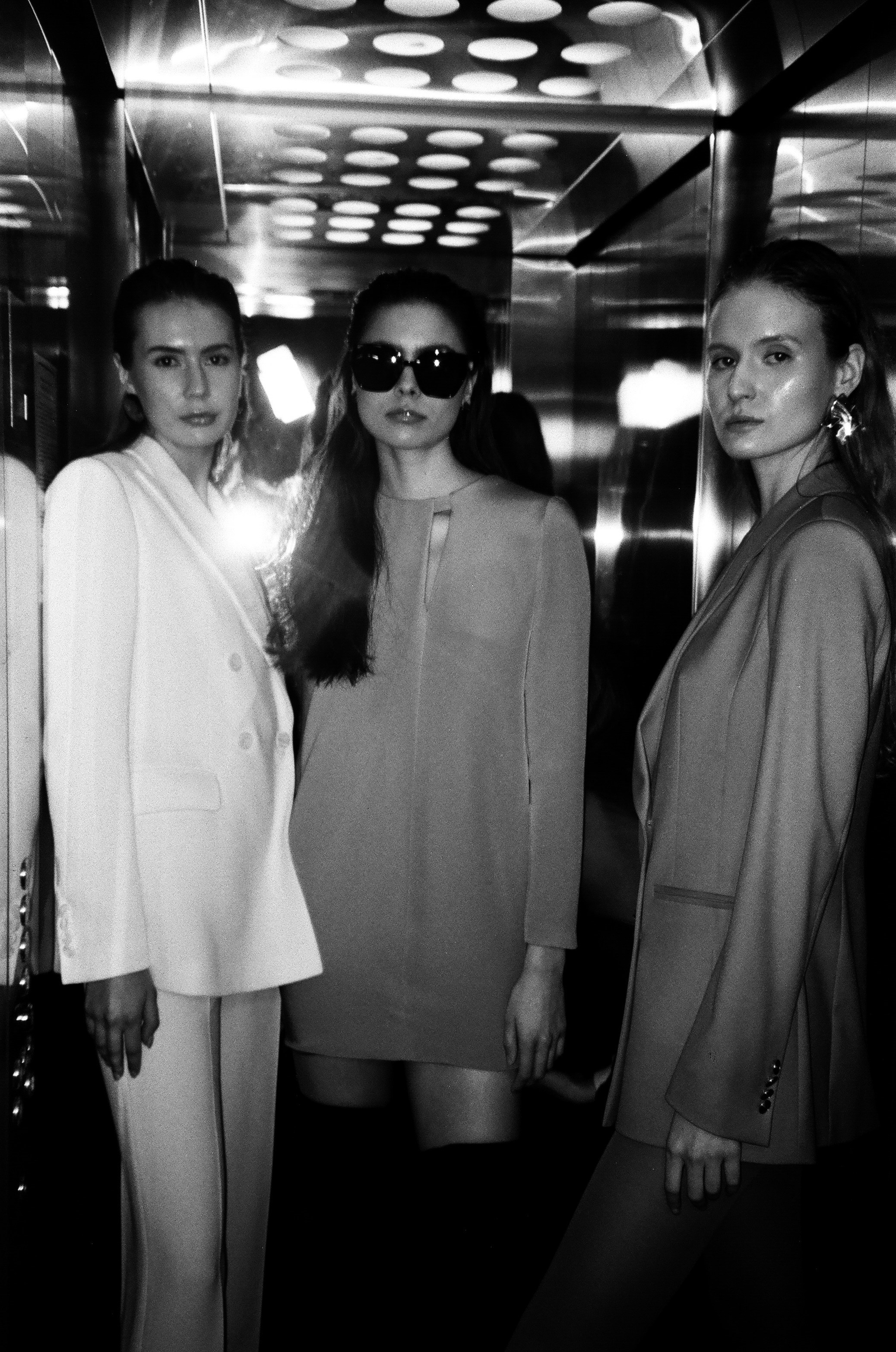 Fashion week 24 (Kodak 35 mm). Home