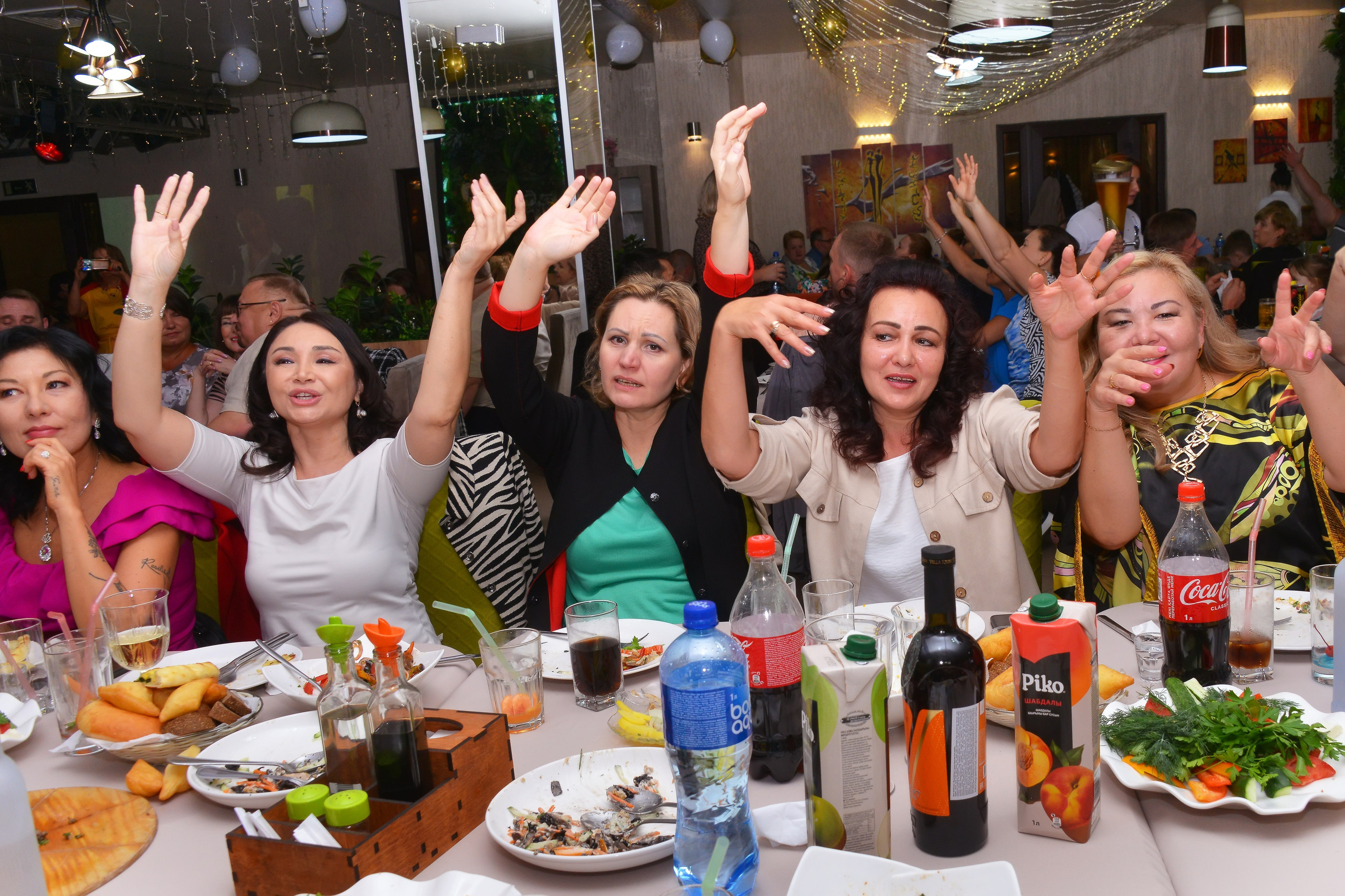 Юбилей. Фотосъёмка. Фотограф Сергей Авдеев-семейный и детский фотограф в Алматы