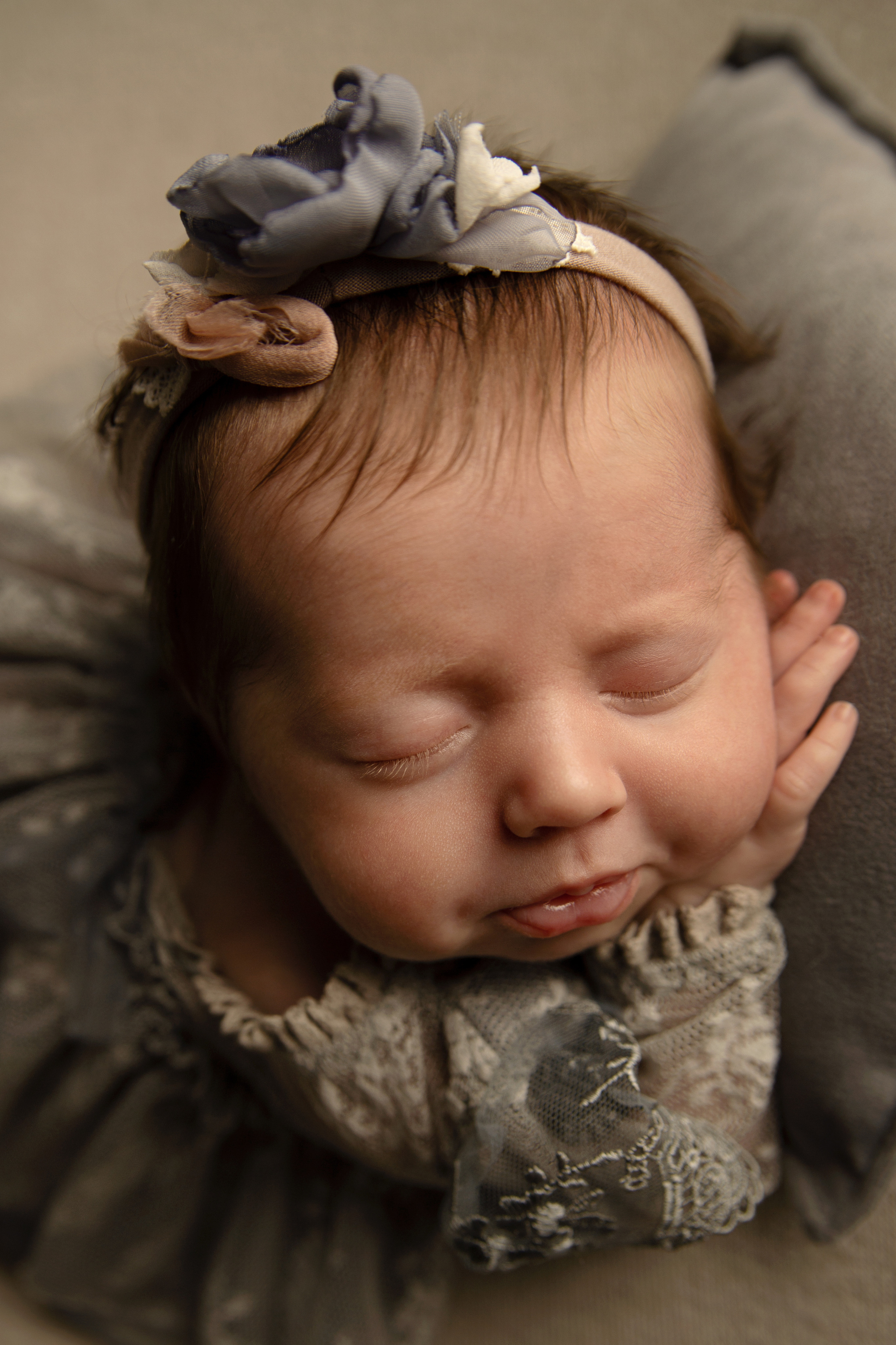 Новорожденные малыши. Фотограф Елена Зуйкова