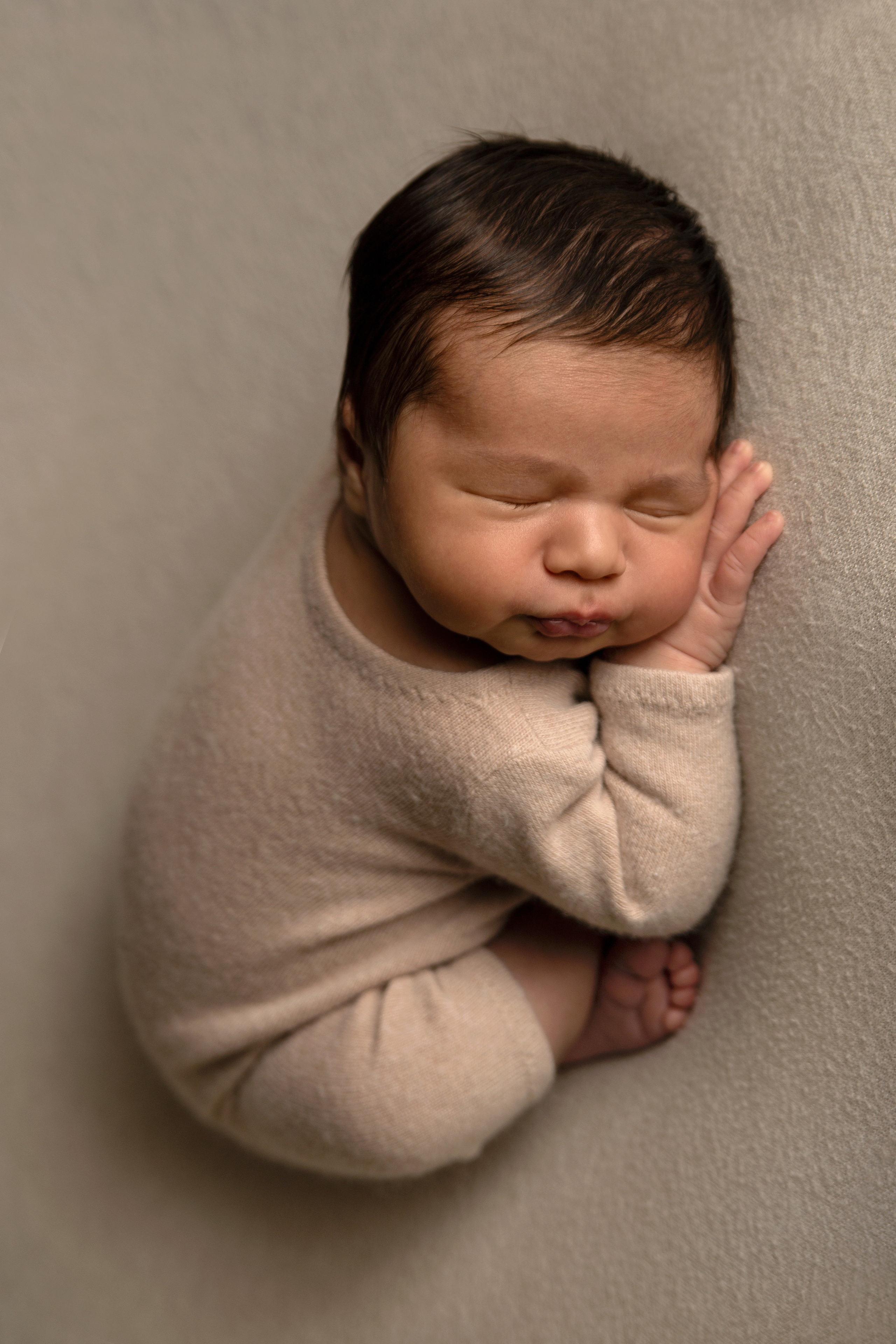 Новорожденные малыши. Фотограф Елена Зуйкова