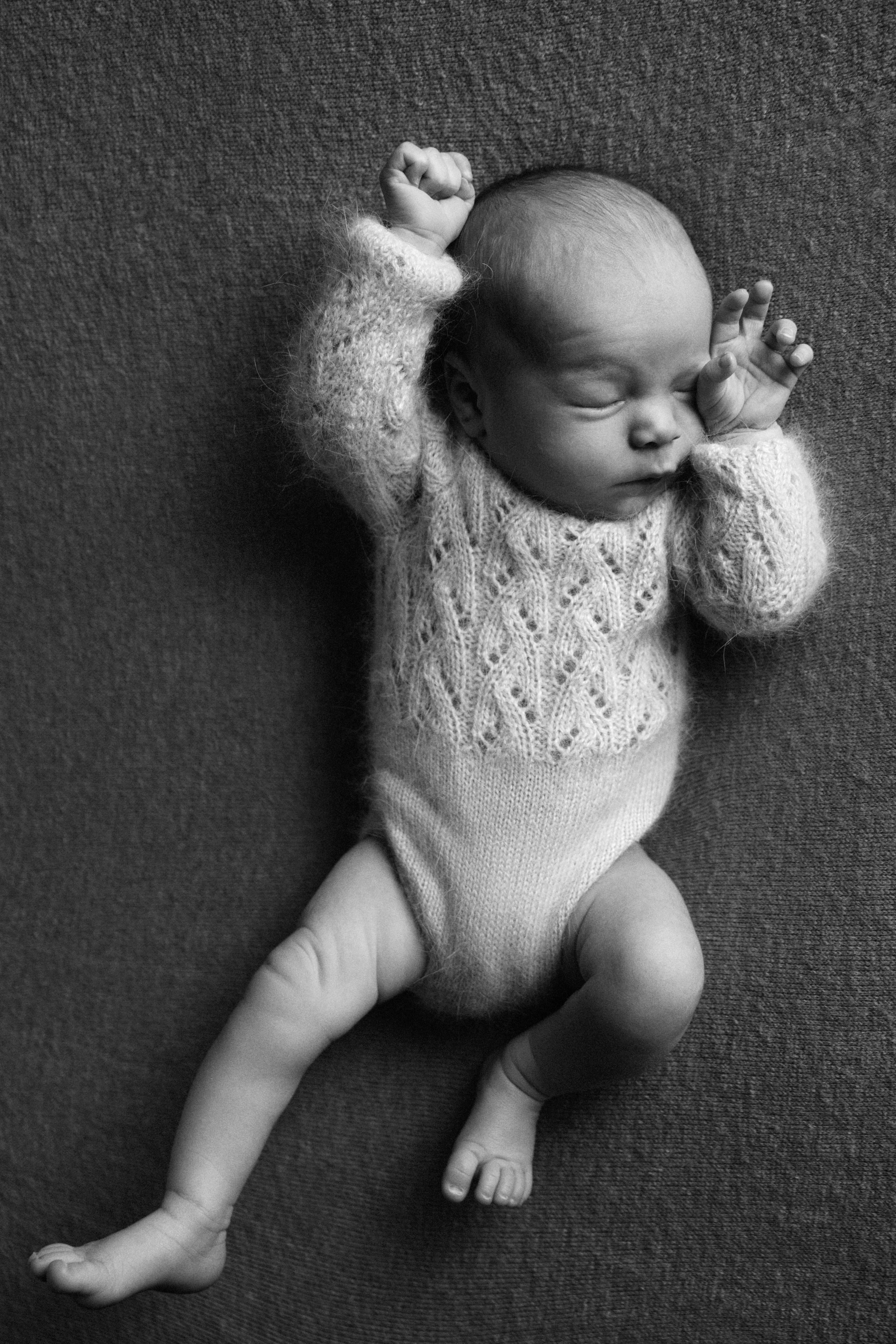 Новорожденные малыши. Фотограф Елена Зуйкова