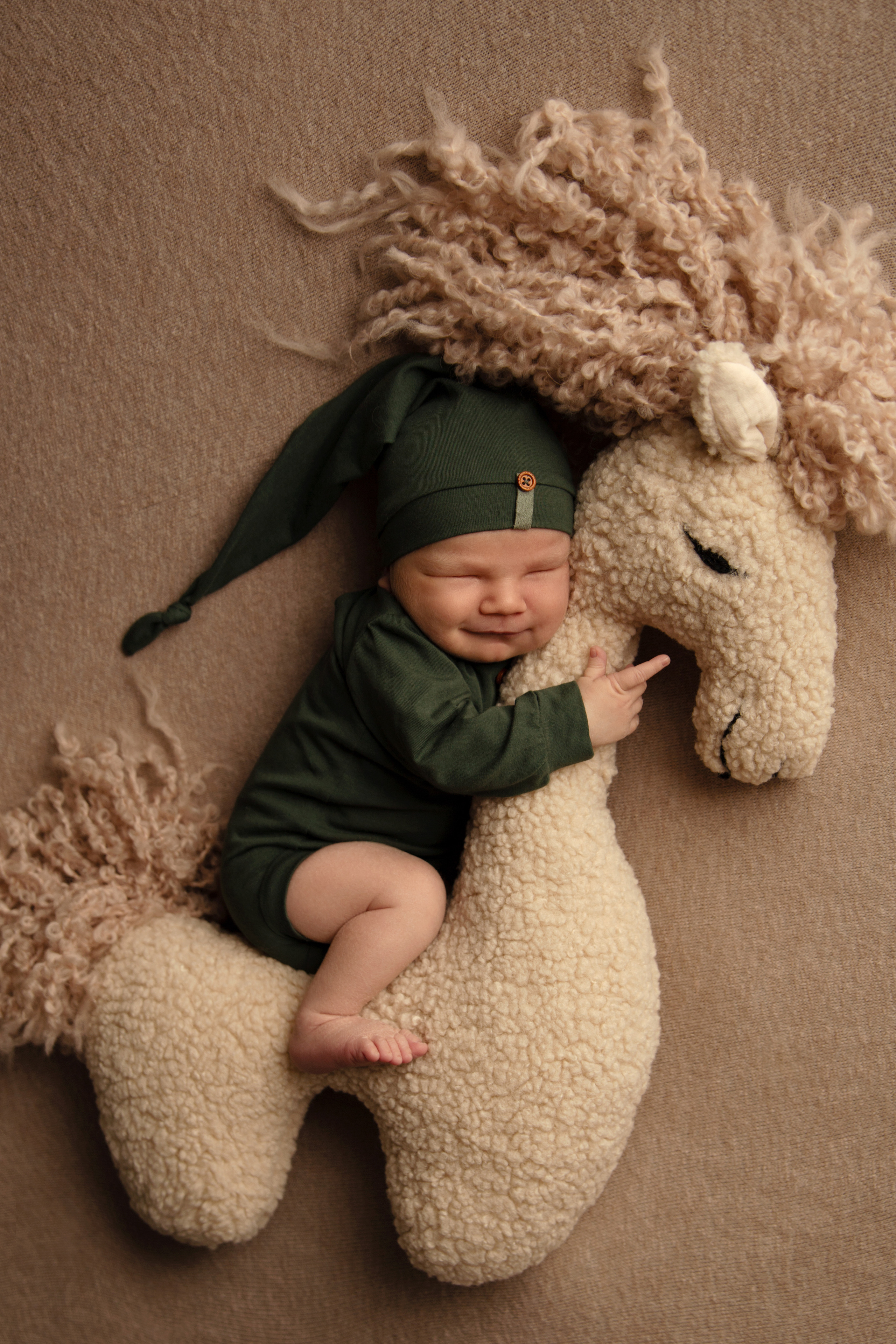 Новорожденные малыши. Фотограф Елена Зуйкова