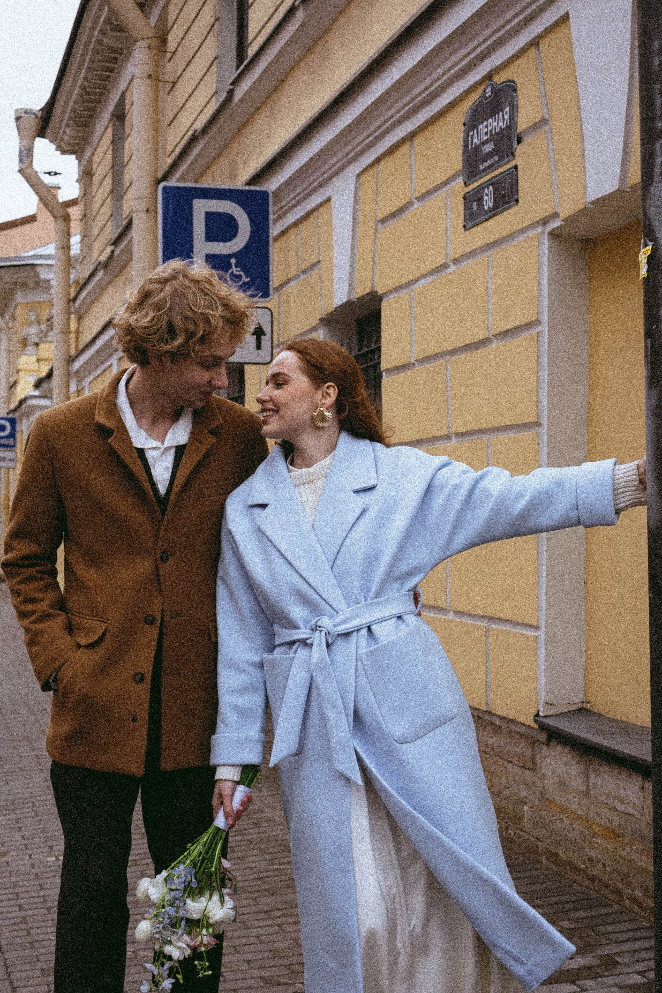 СВАДЕБНАЯ СЬЕМКА В ОТЕЛЕ. СБОРЫ ЖЕНИХА И НЕВЕСТЫ И ТАКЖЕ ТОР И ПОДГОТОВКА К ПРОГУЛКЕ И ПРОГУЛКА ПО ПЕТРОГРАДКЕ. Профессиональный фотограф, Санкт-Петербург — Виктория Богомолова