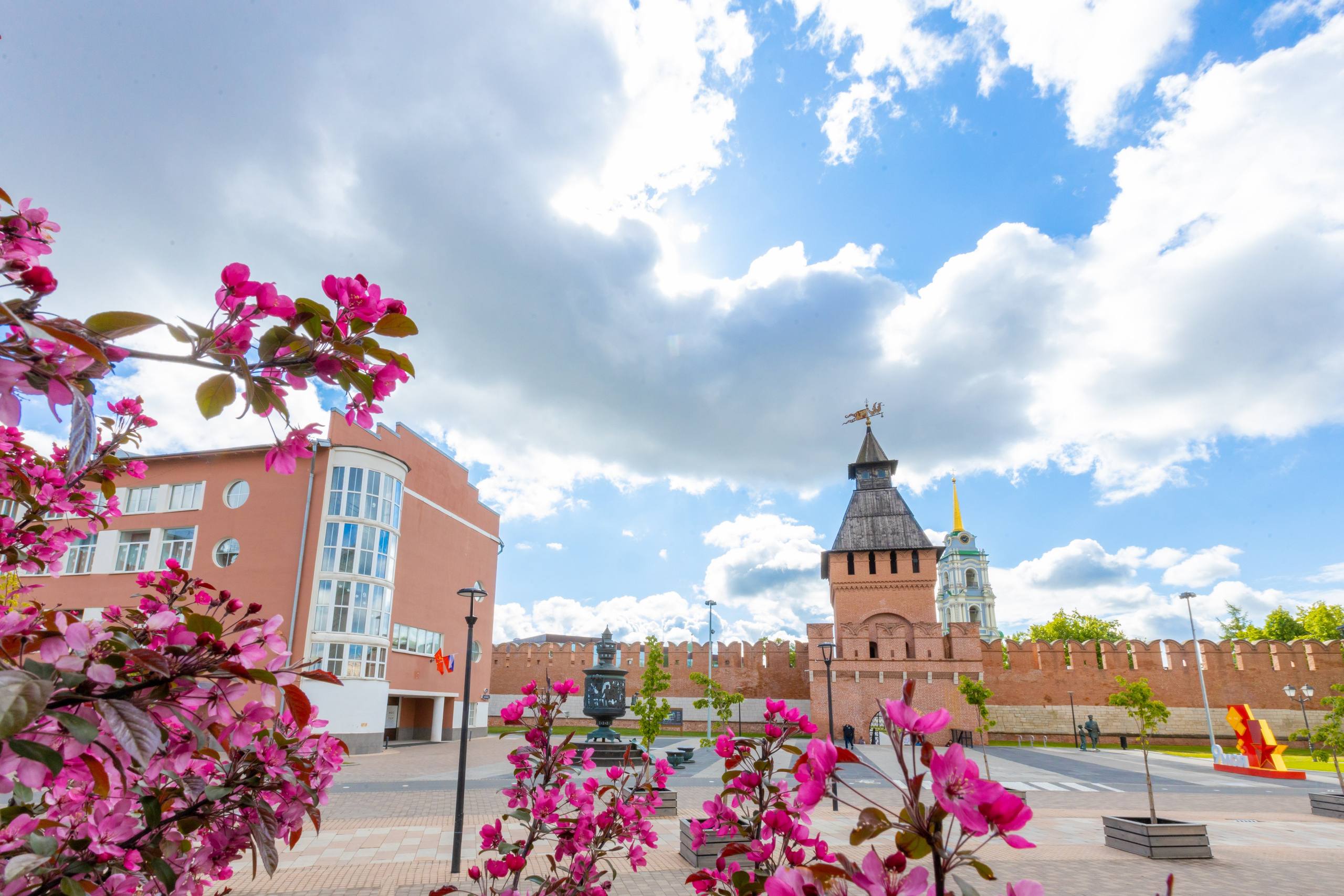 Весеннее цветение в Туле. Фотограф в Туле Крупский АнДРей. Фотостудия «КАДР71» в Туле