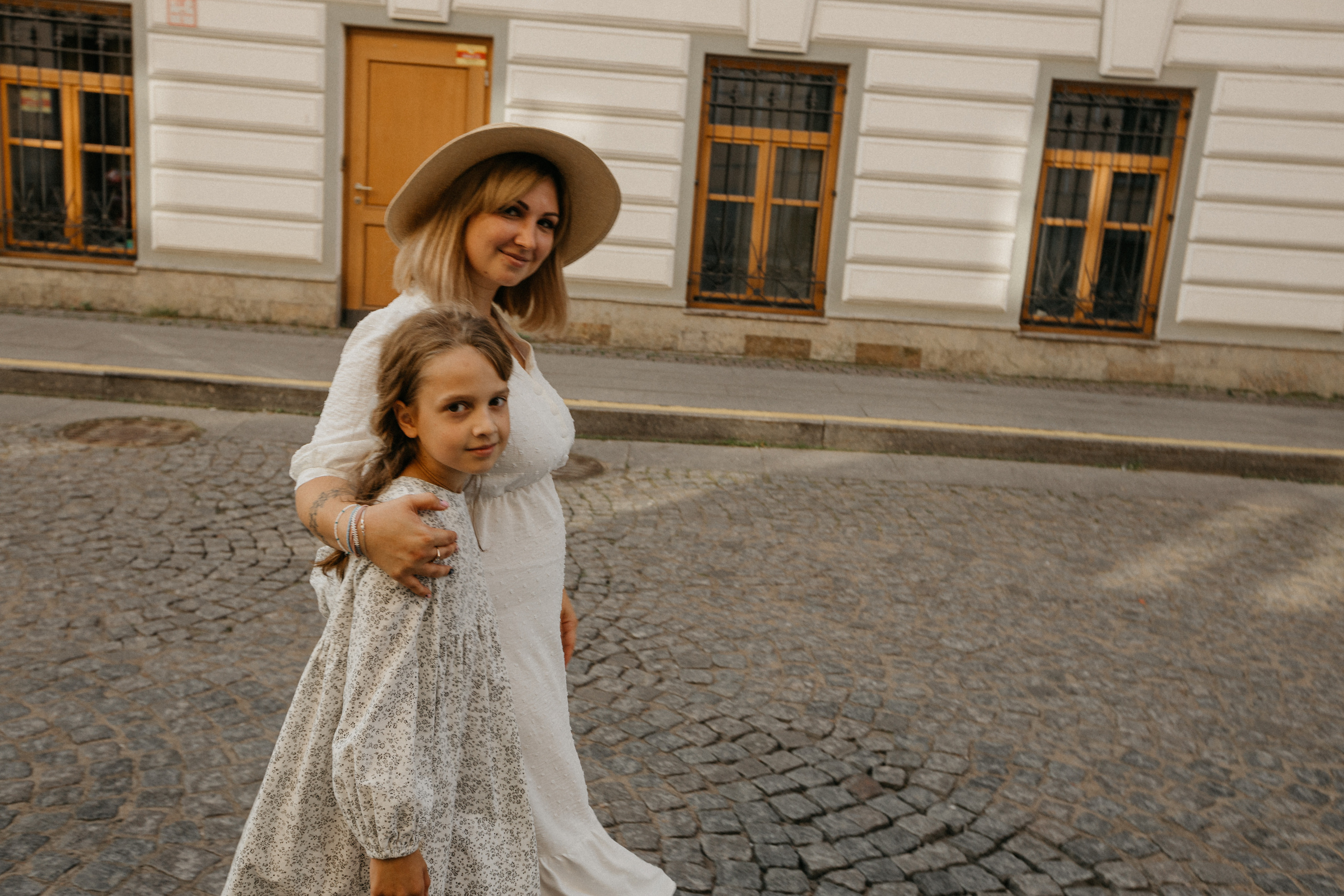 Вера и Мира. Свадебный фотограф Таня Караисаева