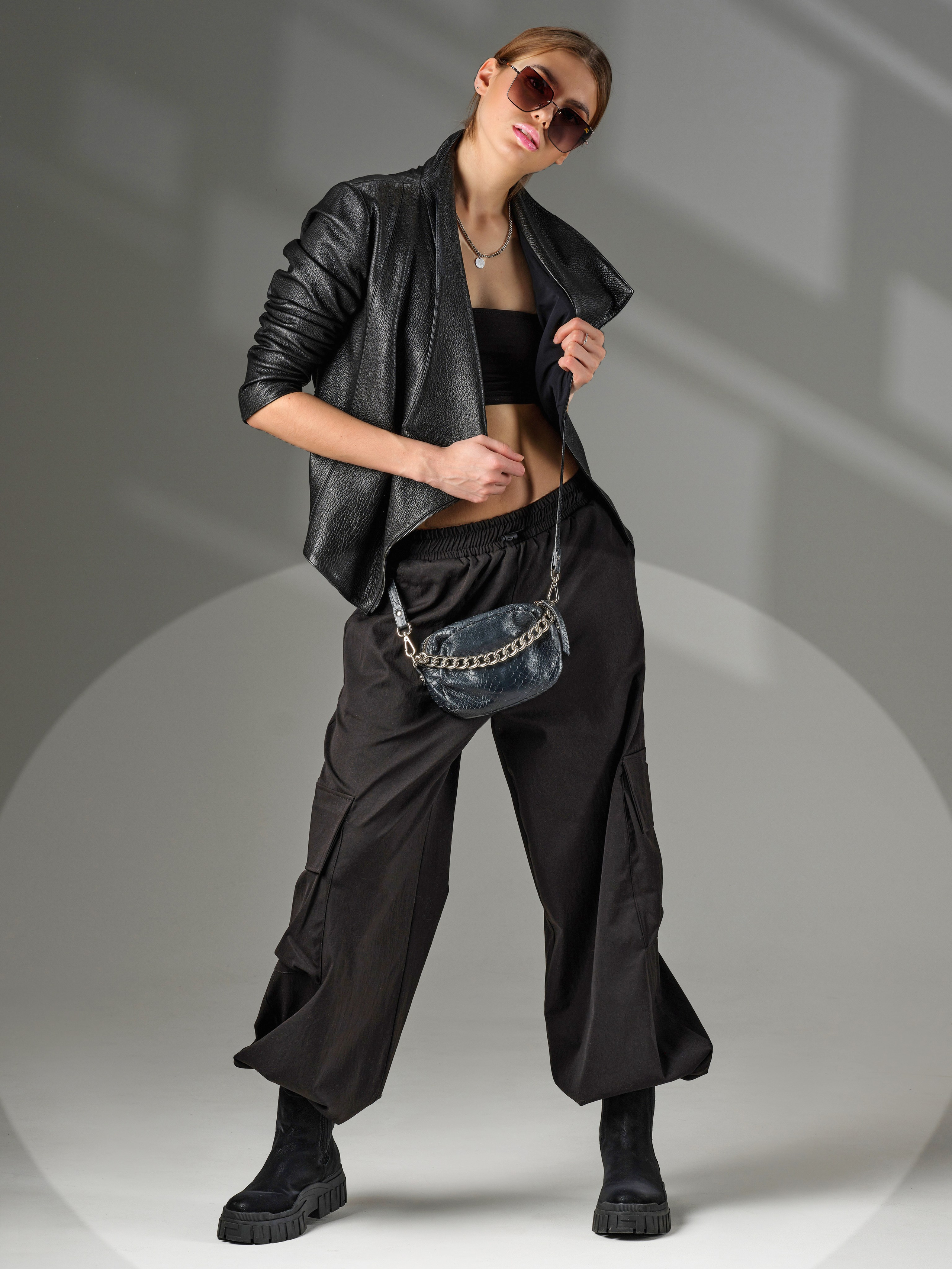 фото с необычным фотом, фото для Wildberries, необычный Бэкграунд на фото; имиджевые фотосессии в Иванове, имиджевые фото на маркетплейсы 