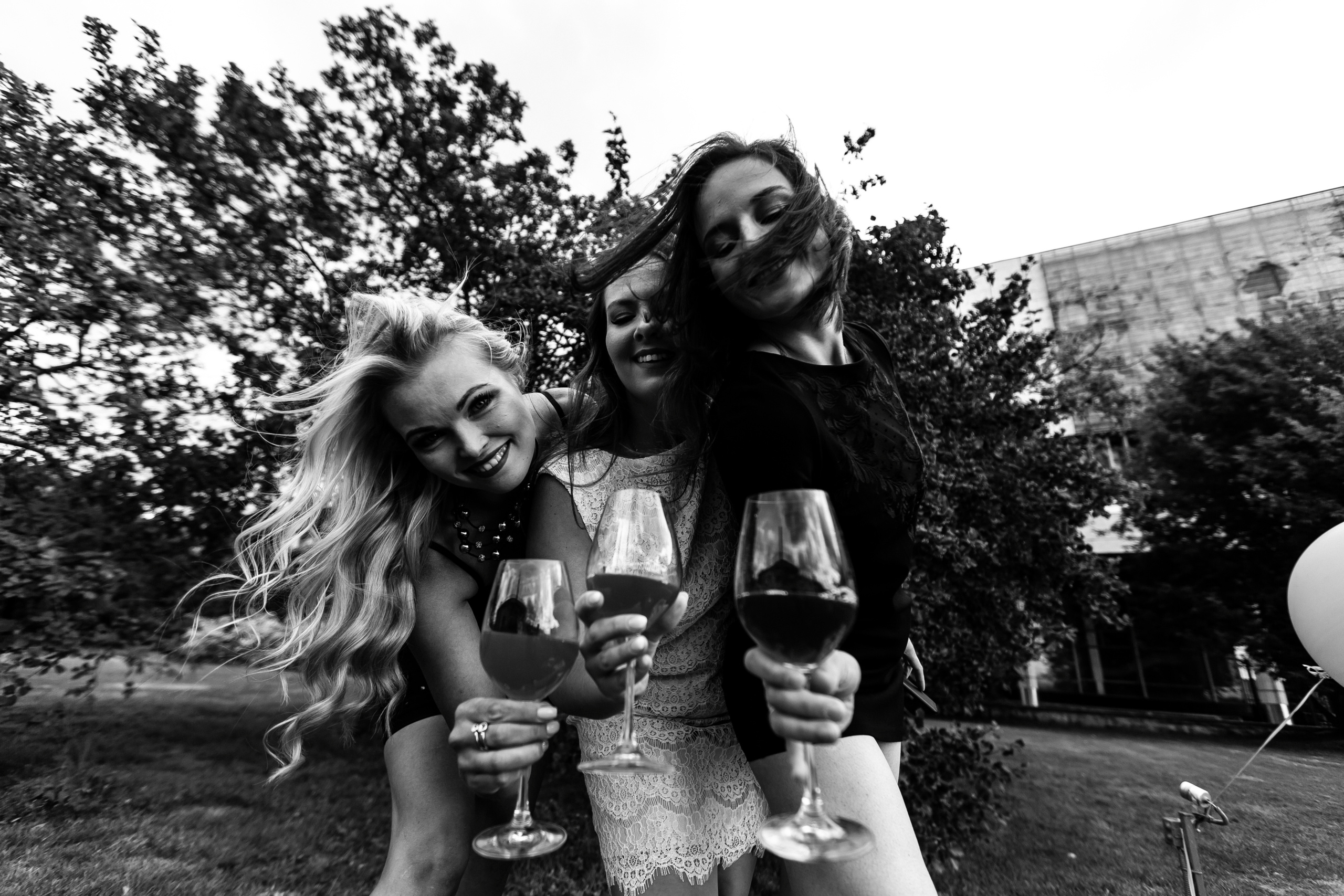 Ты пока еще без мужа, Все, что хочется, твори. Душевный фотограф Ваших самых ярких событий Марина Погребняк