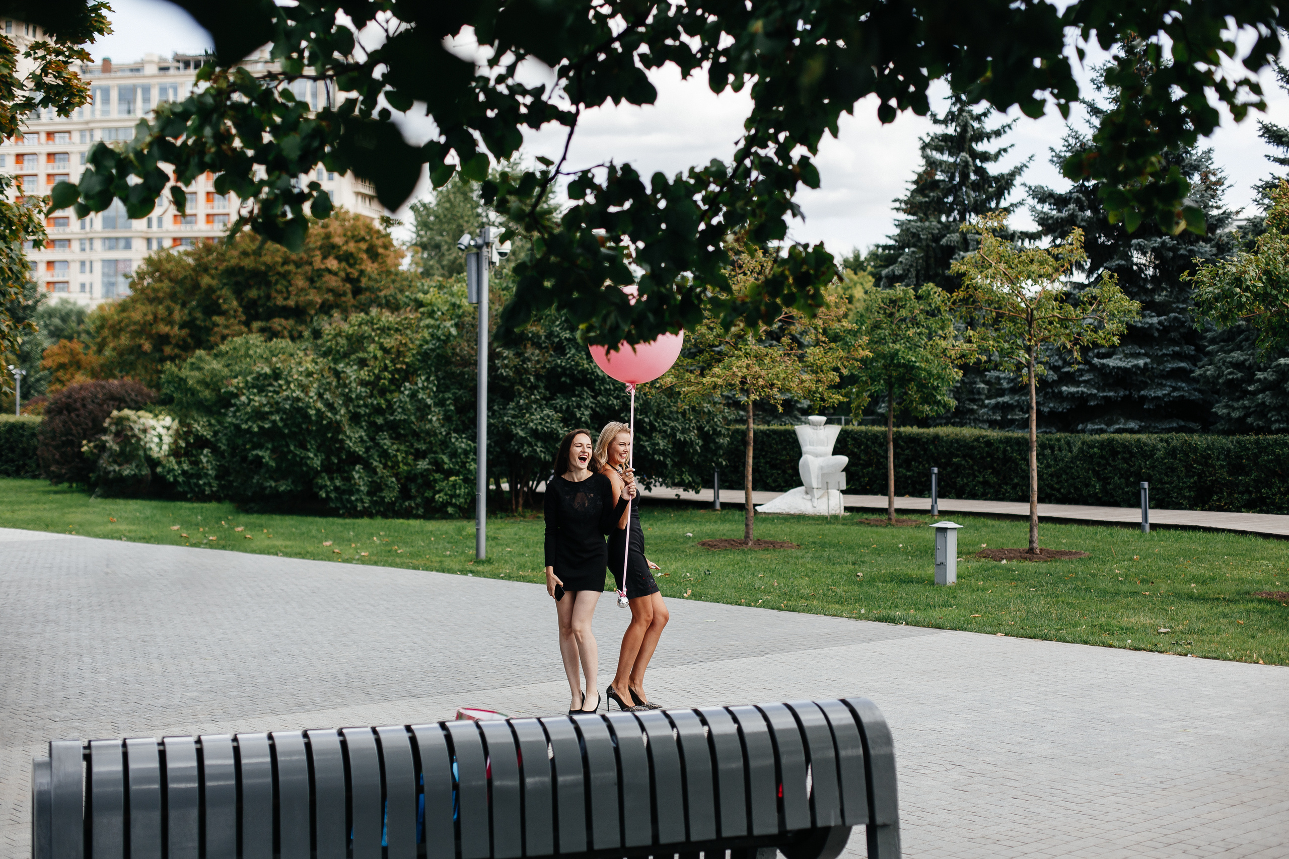 Ты пока еще без мужа, Все, что хочется, твори. Душевный фотограф Ваших самых ярких событий Марина Погребняк