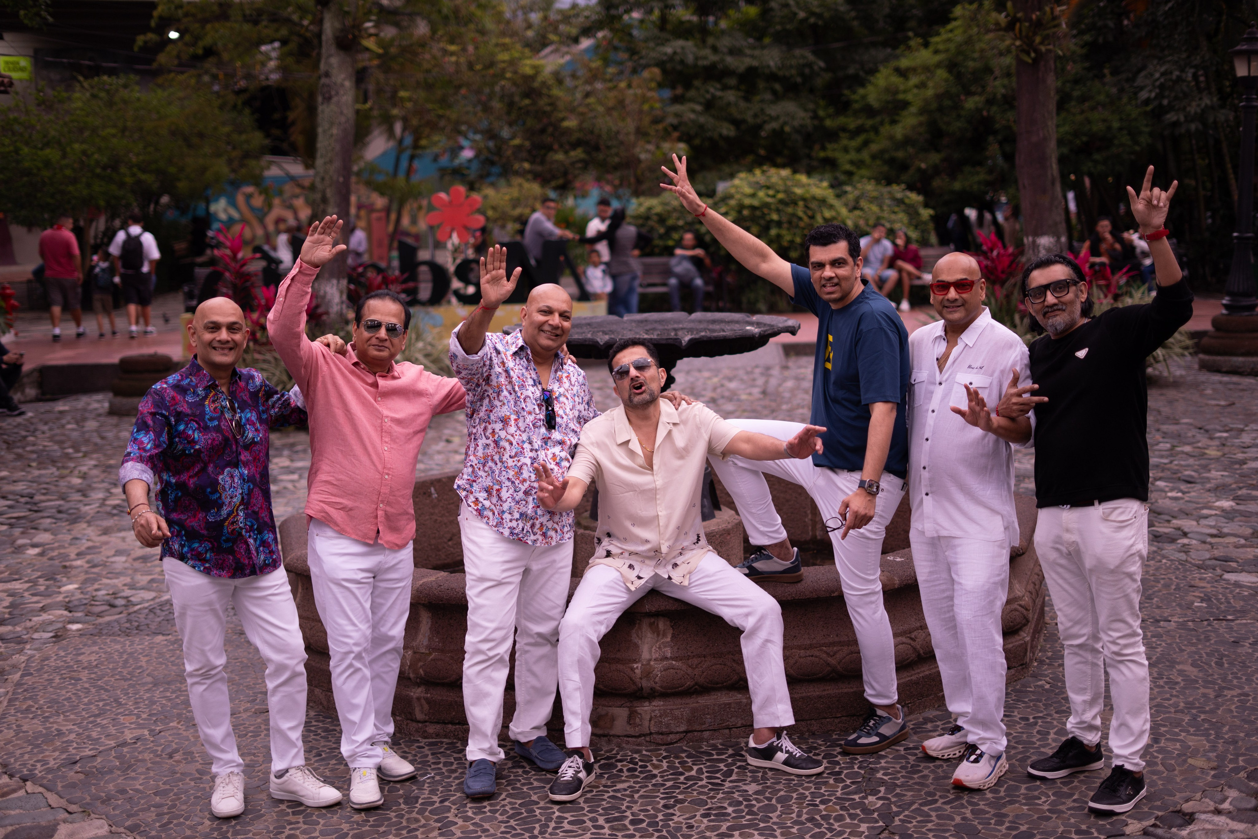 Bachelor party / One day in Medellin. Wedding Photographer in Barcelona and Medellin