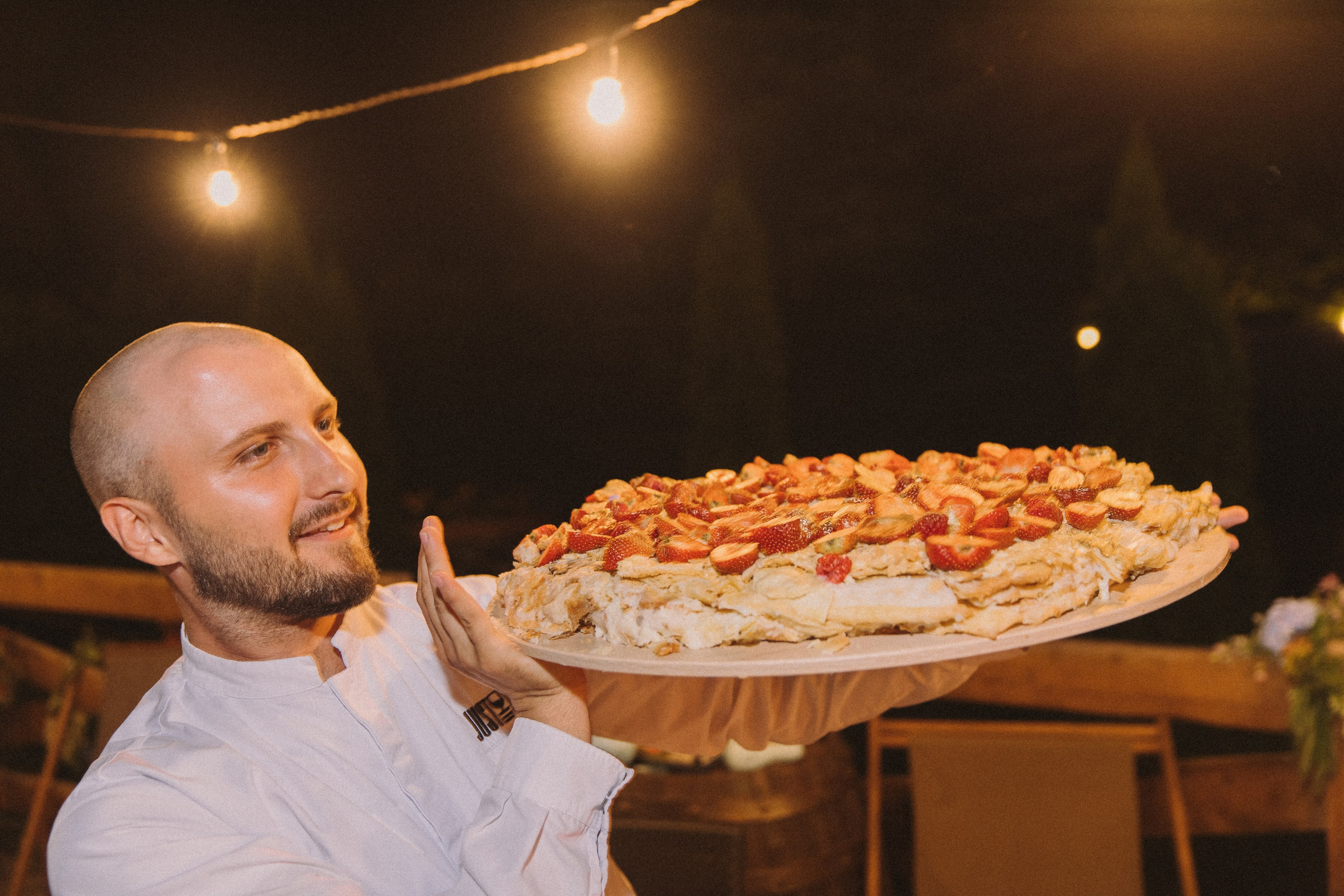 Репортажная фотосессия свадебной вечеринки в Красной поляне. Свадебный, репортажный и портретный фотограф Сочи, Краснодар. Александра Зайцева