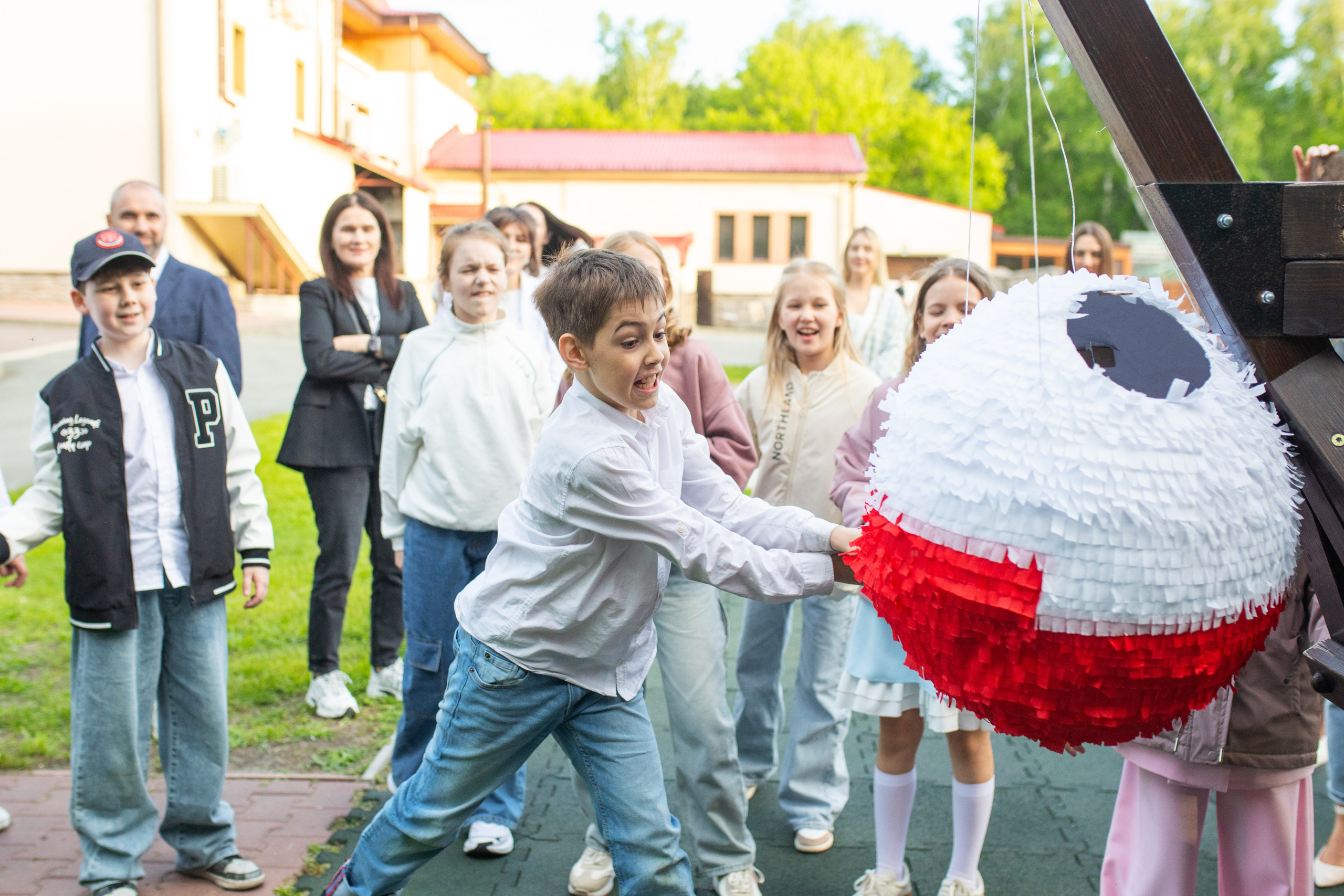 Выпуск 4 класс Сосновый бор. Фотограф в Новосибирске Ася Зверева