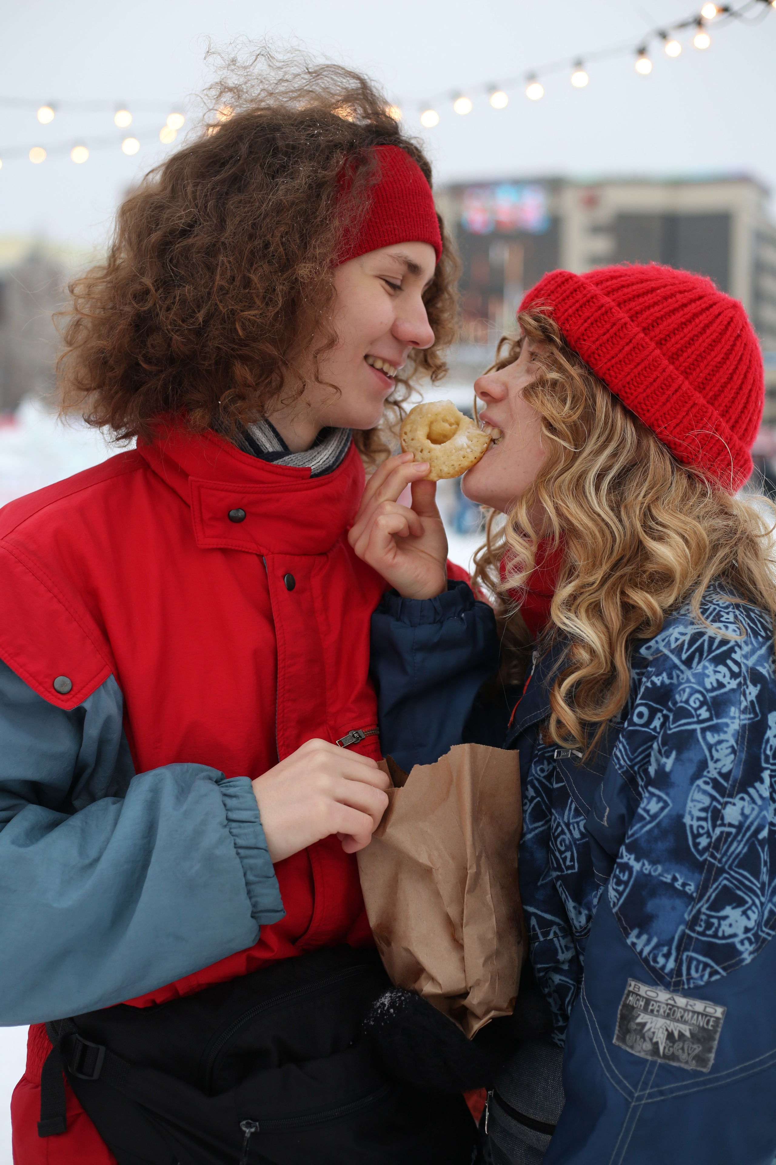 Парная фотосессия «сНежная прогулка» в Перми от MarCh Photography | Зимняя романтика и уют. MarCh Photography — Фотограф в Перми